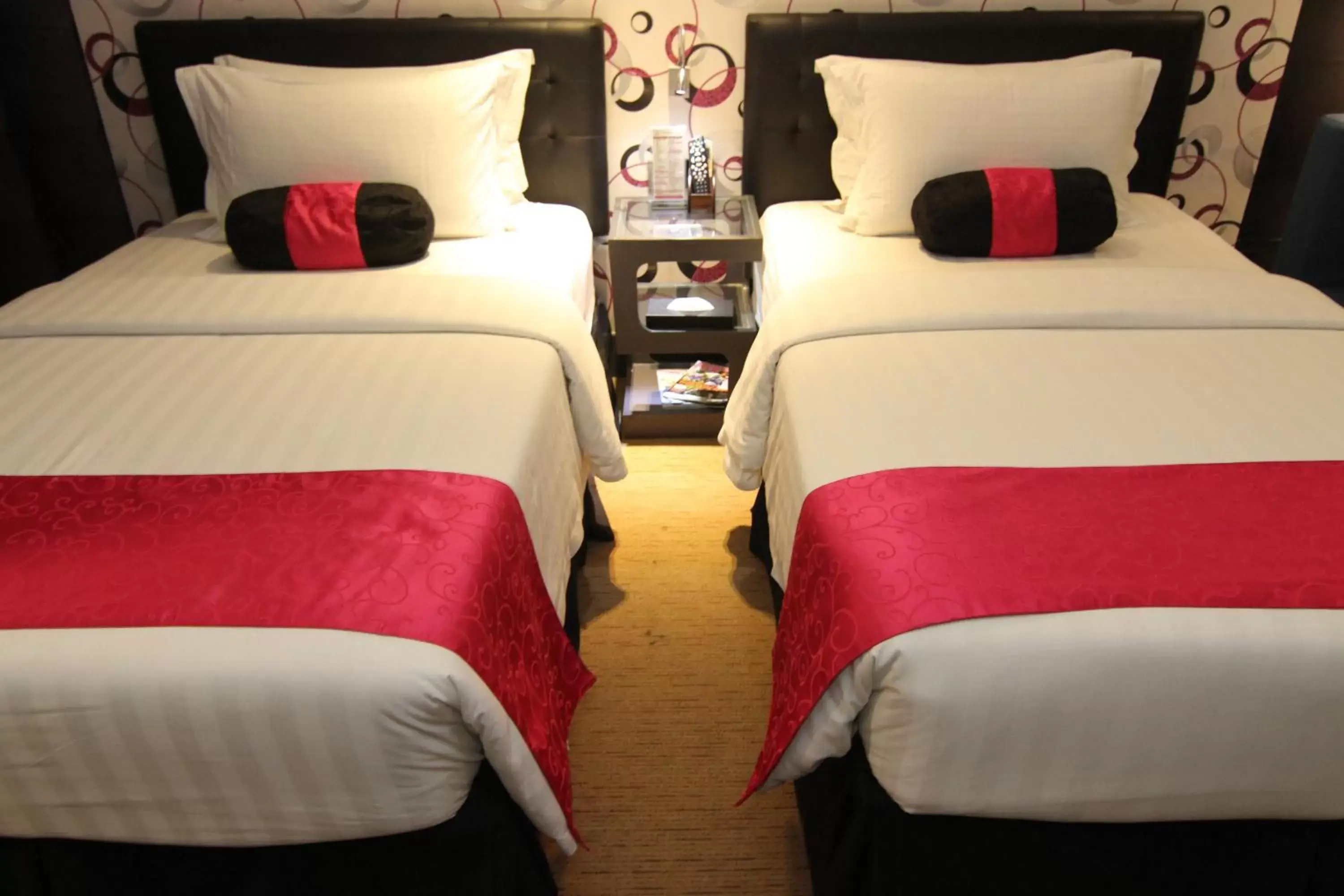 Bedroom, Bed in Eloisa Royal Suites Bedroom, Bed in Eloisa Royal Suites