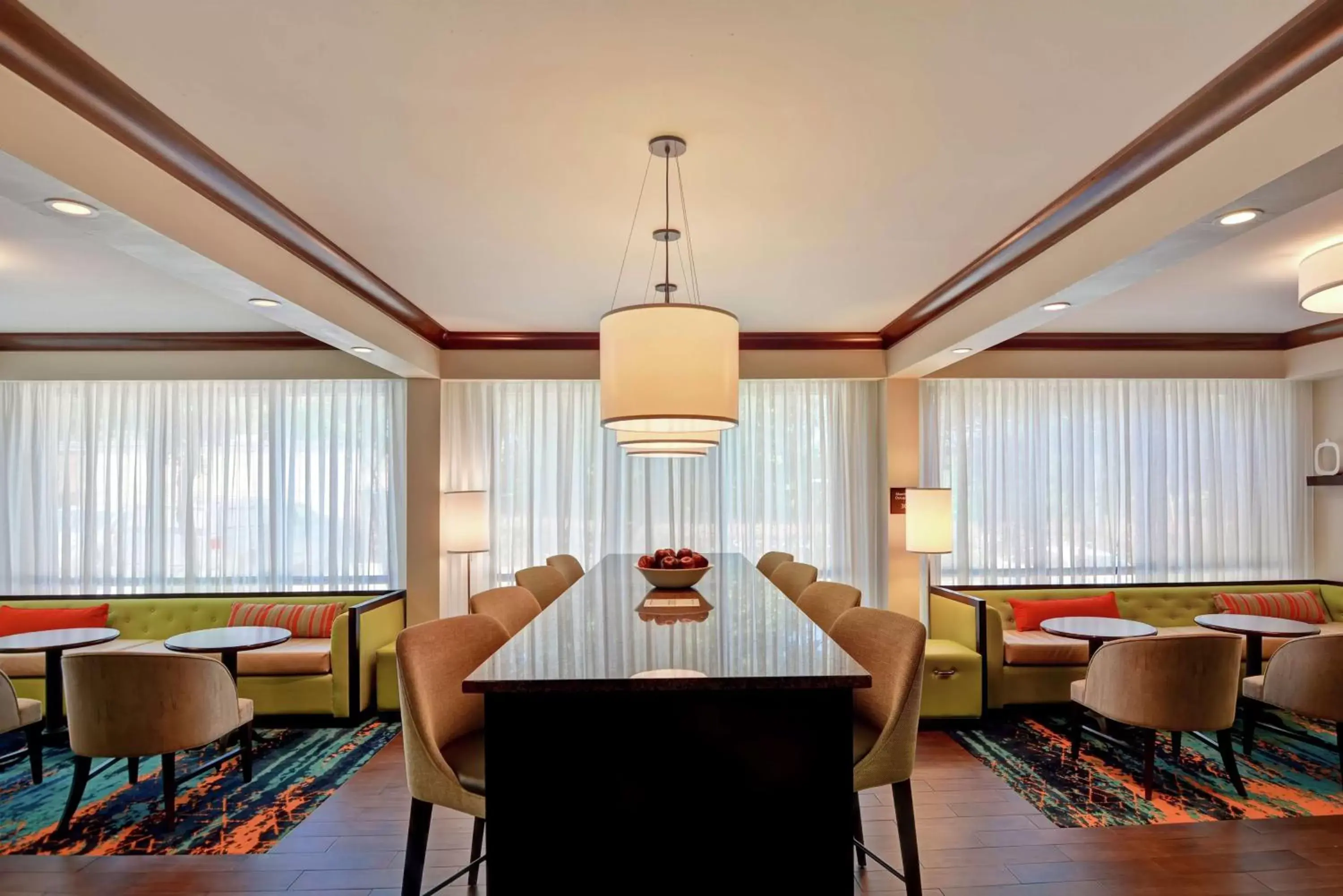 Lobby or reception in Hampton Inn Birmingham/Mountain Brook