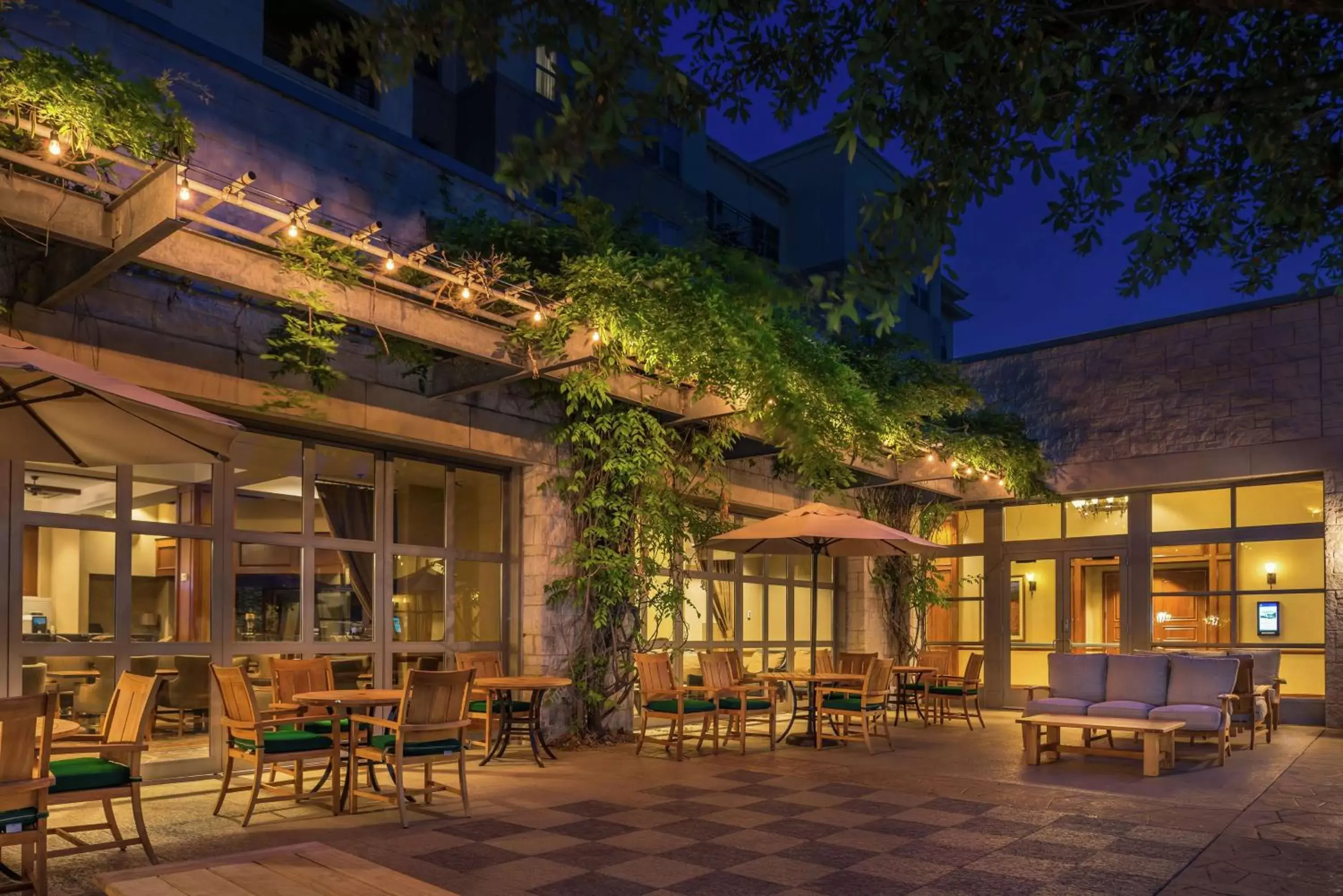 Patio, Property Building in Hilton San Antonio Hill Country