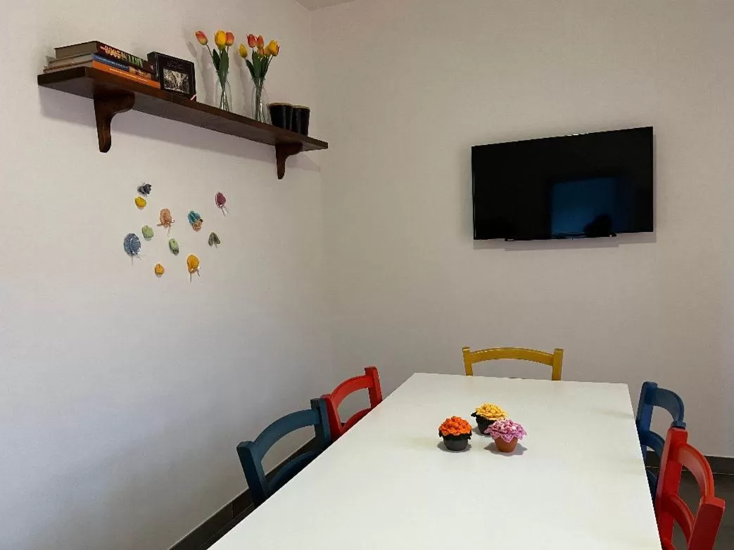 Dining area in Antica Fonte holiday home