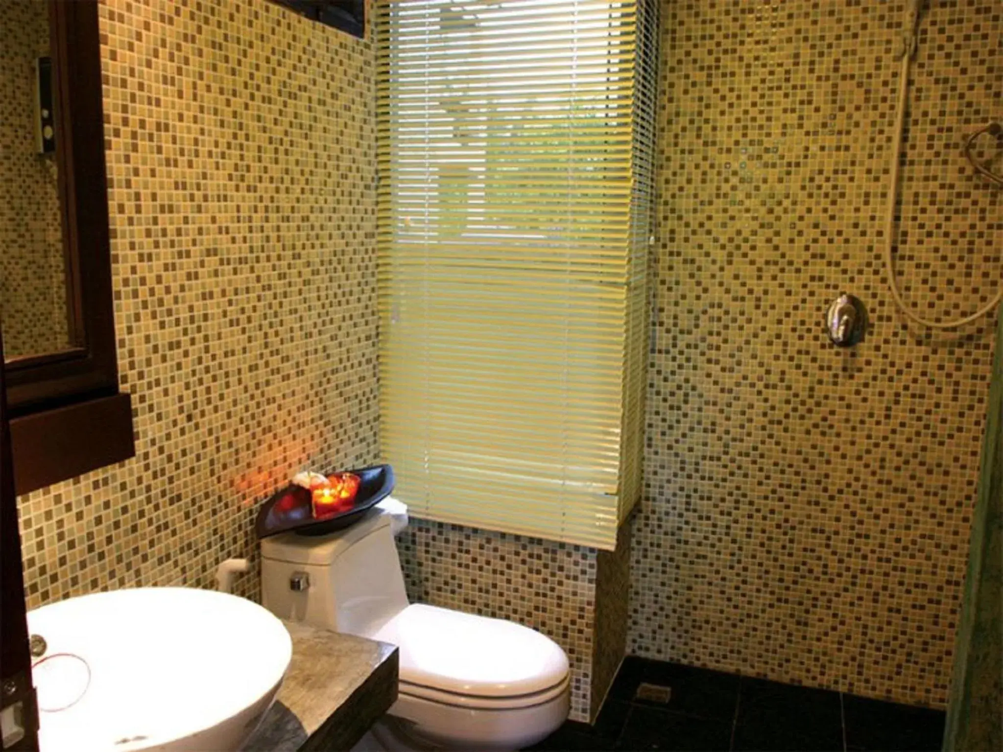 Standard Twin Room - Ground Floor in Samui Seabreeze Place Standard Twin Room - Ground Floor in Samui Seabreeze Place