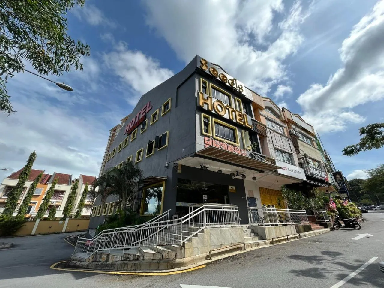 Seeds Hotel Wangsa Maju