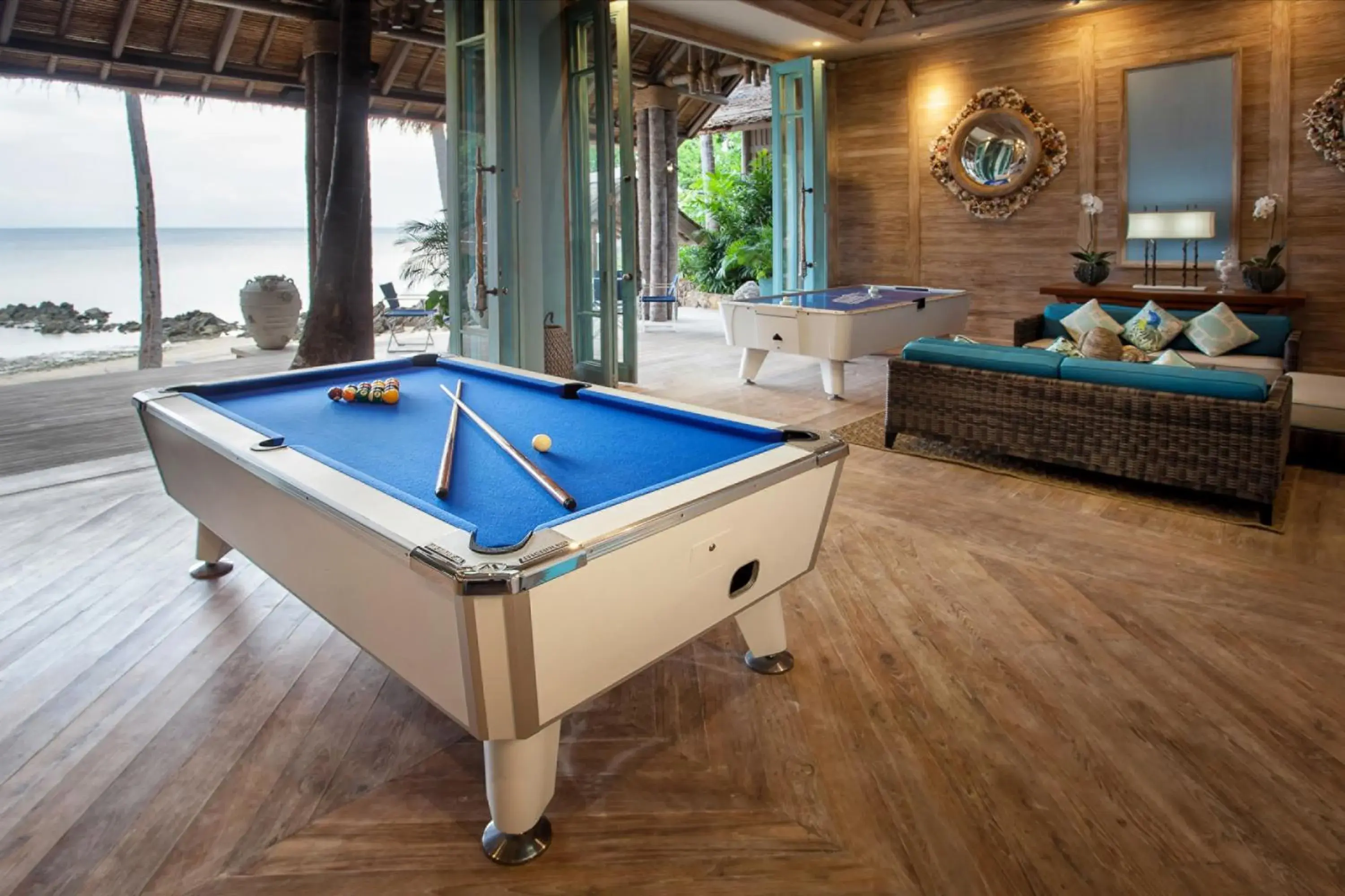 Game Room, Billiards in Four Seasons Resort Koh Samui