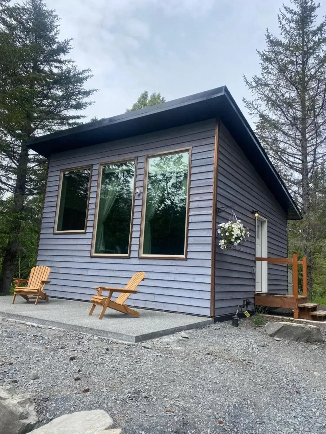 Property Building in Spruce Lodge