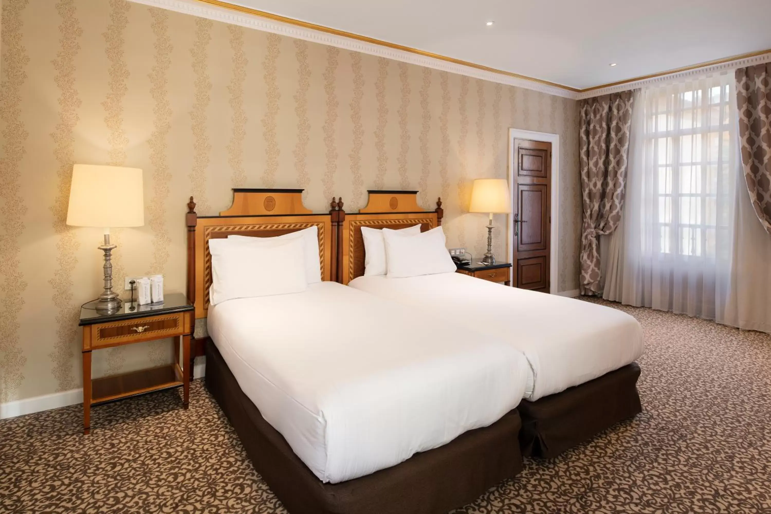 Bedroom, Bed in Eurostars Hotel de la Reconquista