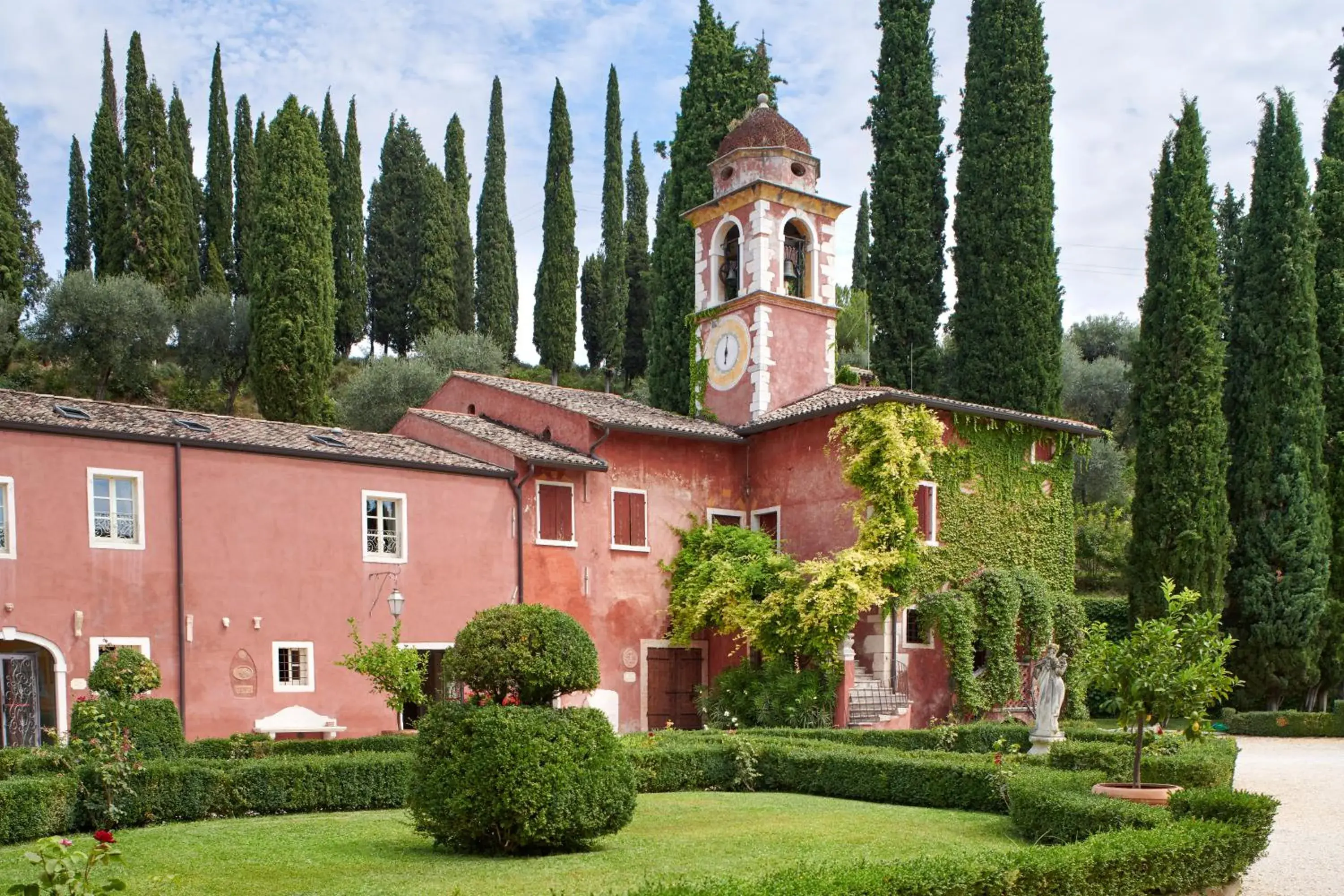 Place of worship, Property Building in Villa Cordevigo Wine Relais
