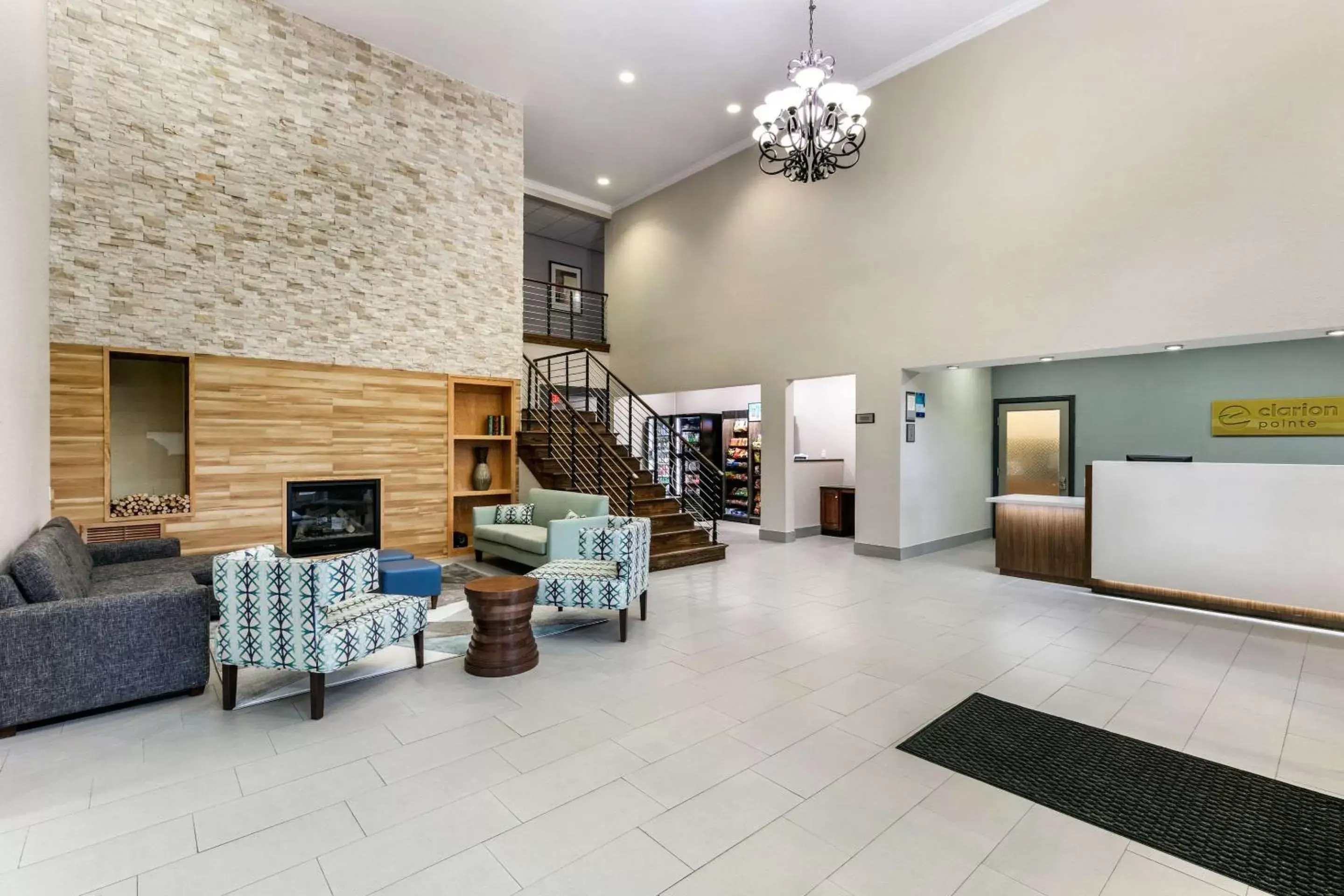 Lobby or reception in Clarion Pointe Columbus-Bradley Park Lobby or reception in Clarion Pointe Columbus-Bradley Park