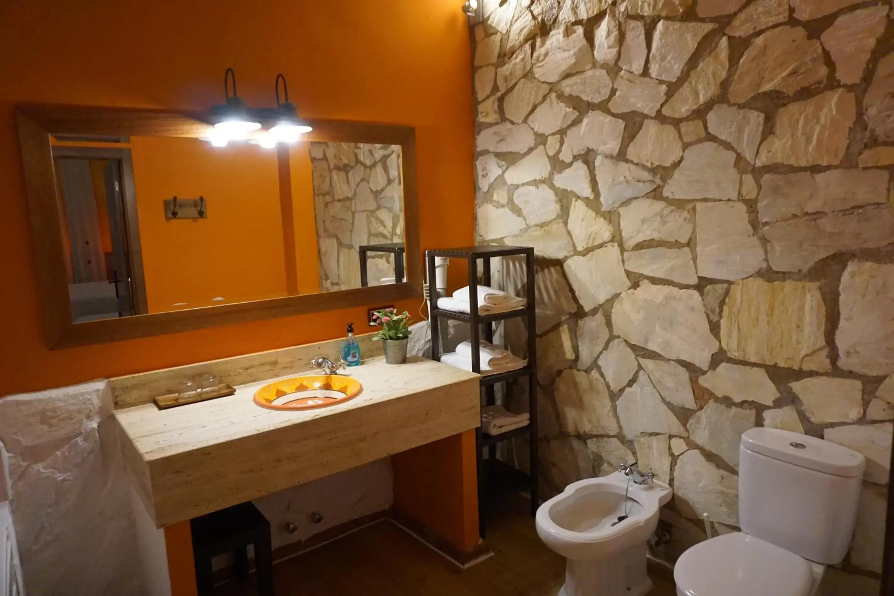 Bathroom in Hotel Rural Cerro Principe