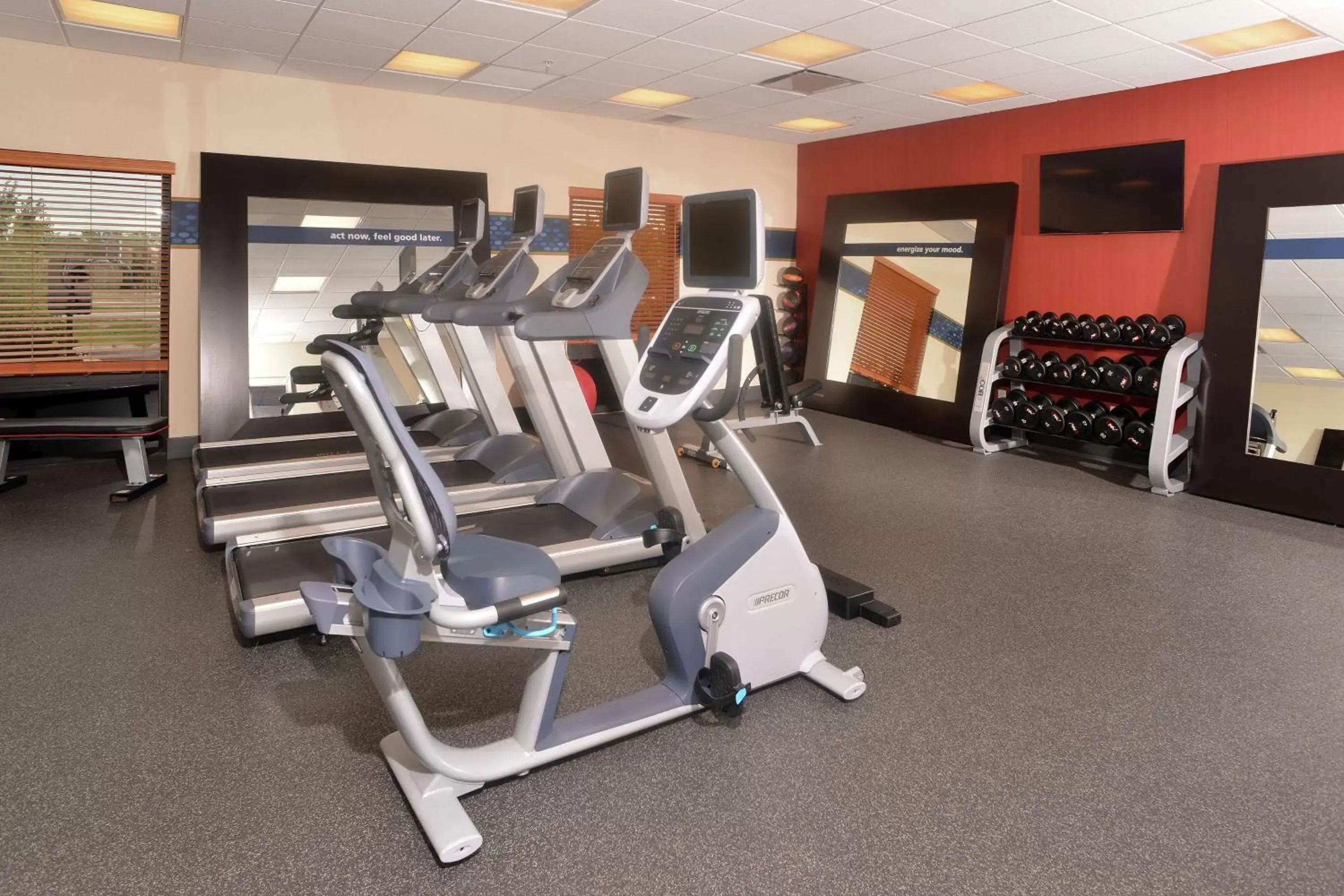 Fitness centre/facilities, Fitness Center/Facilities in Hampton Inn Springfield-Southeast, MO