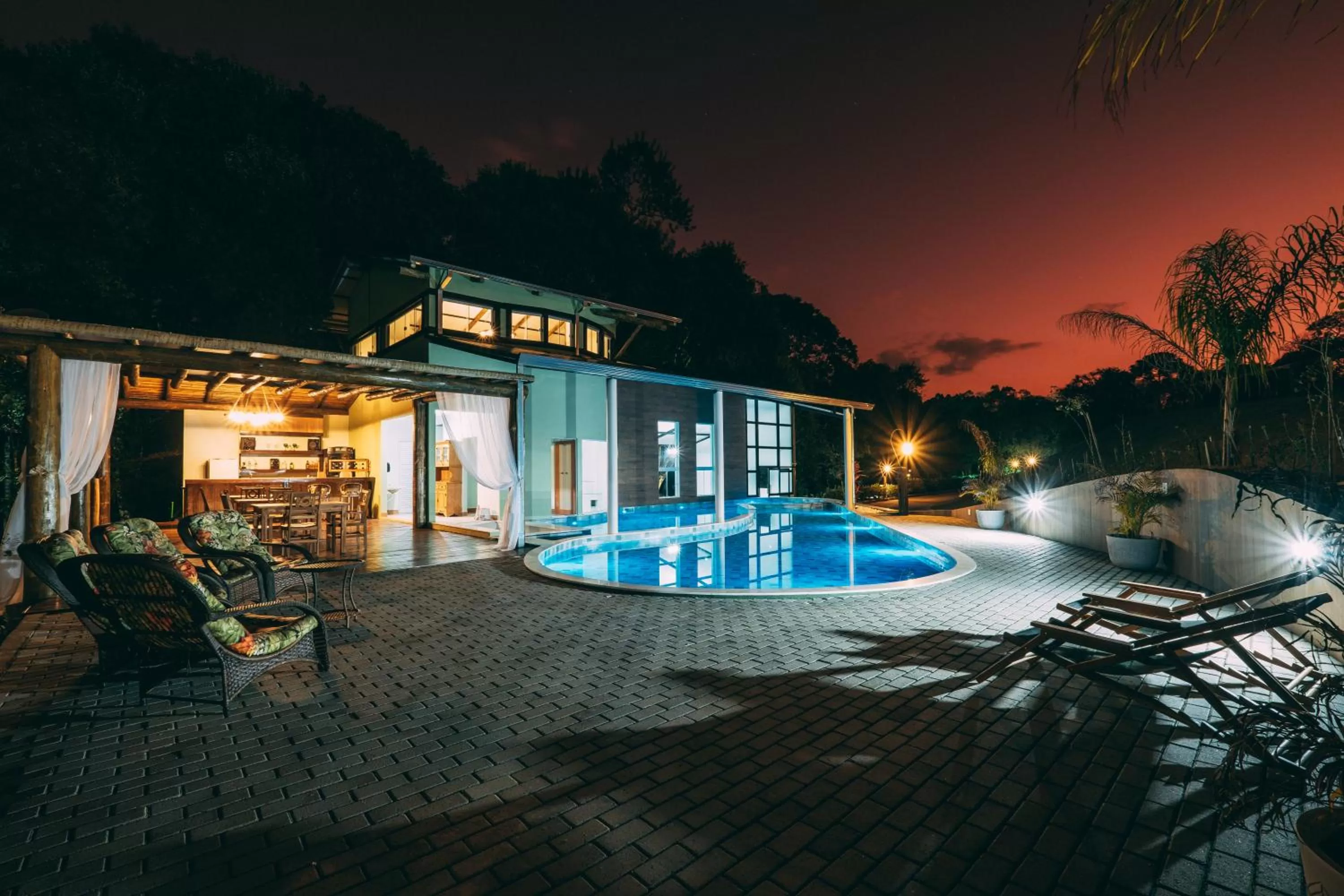 Swimming pool in Pousada Trem Chic