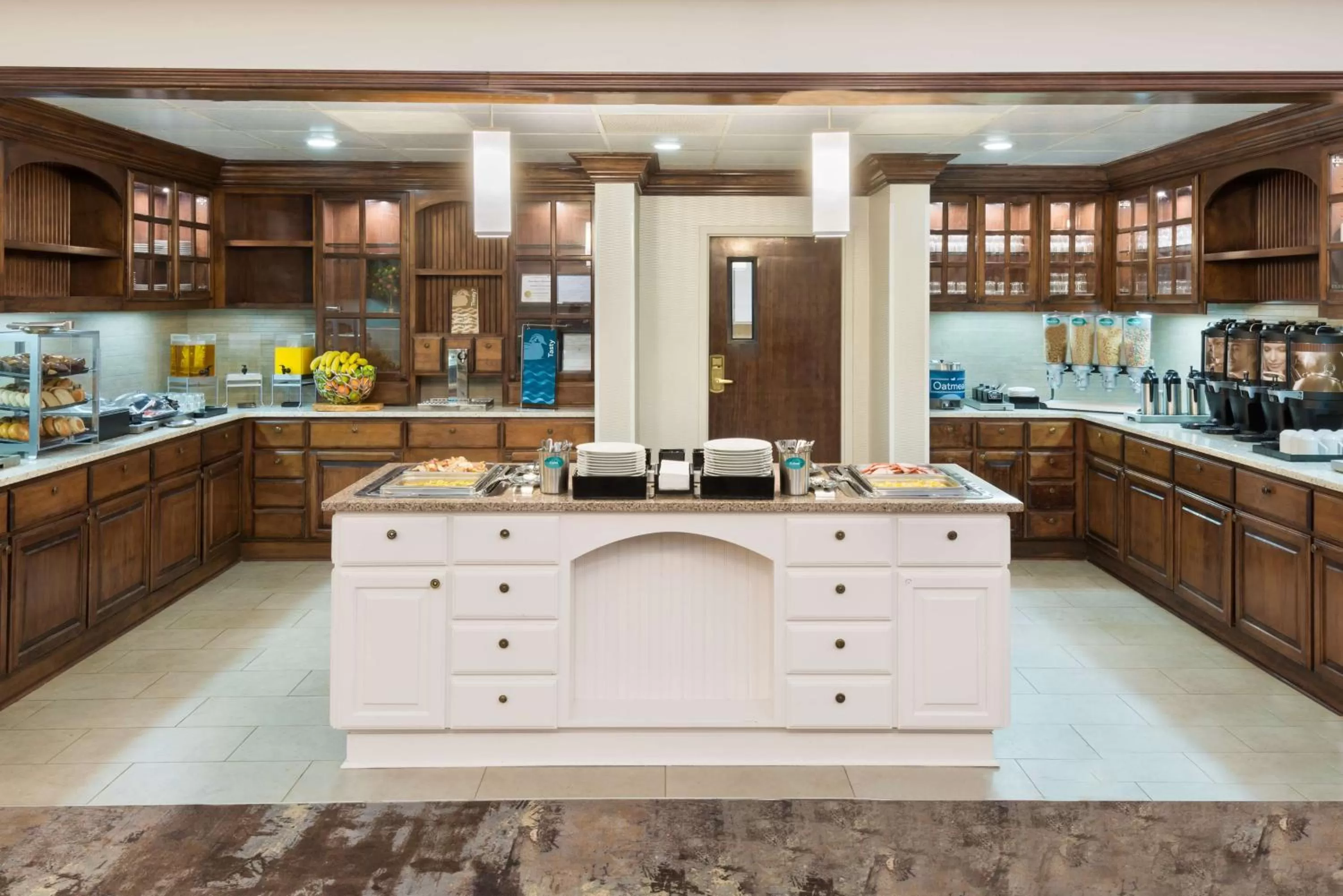 Breakfast in Homewood Suites by Hilton Baton Rouge