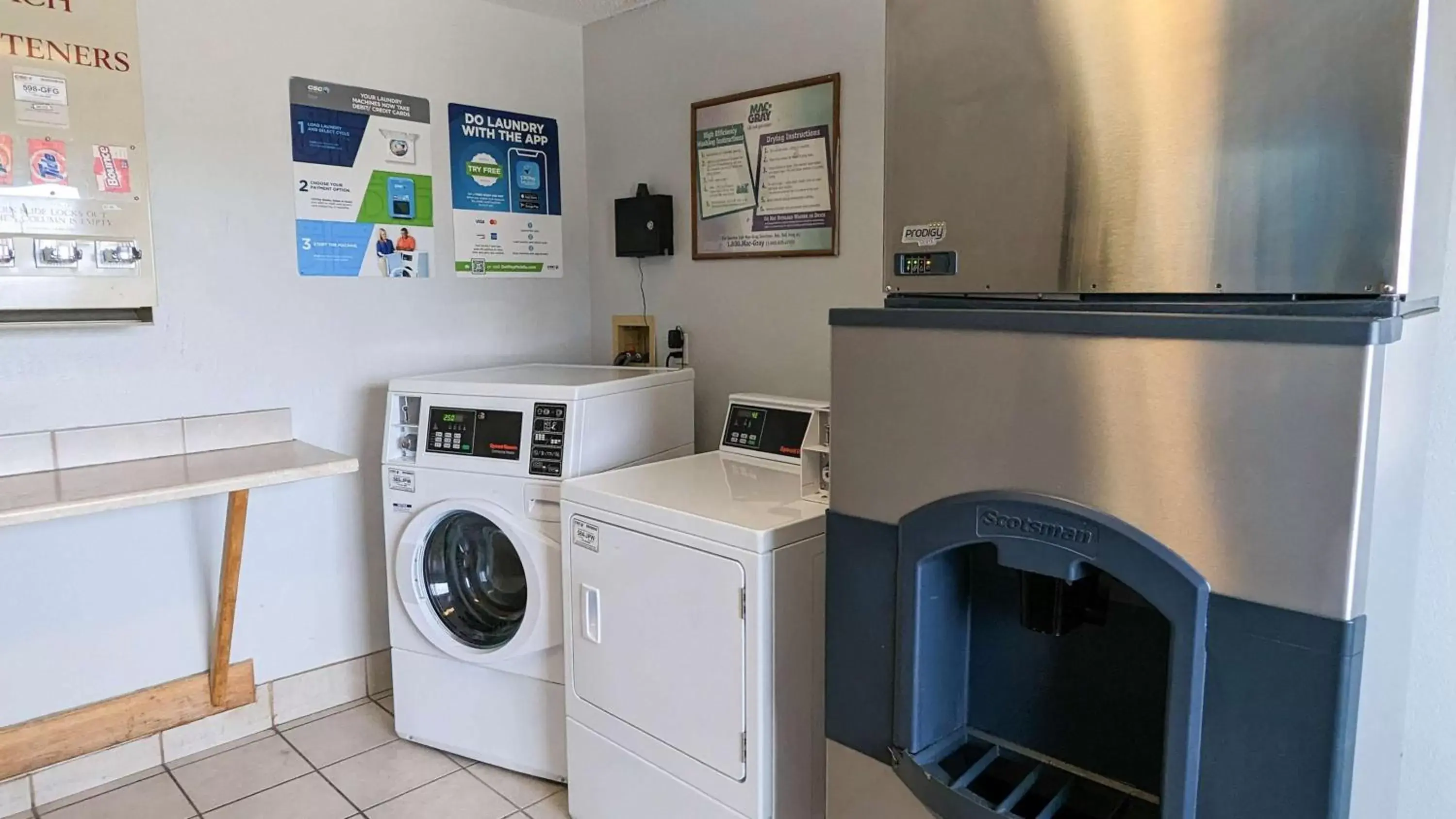 Property building in Motel 6-Framingham, MA - Boston West Property building in Motel 6-Framingham, MA - Boston West