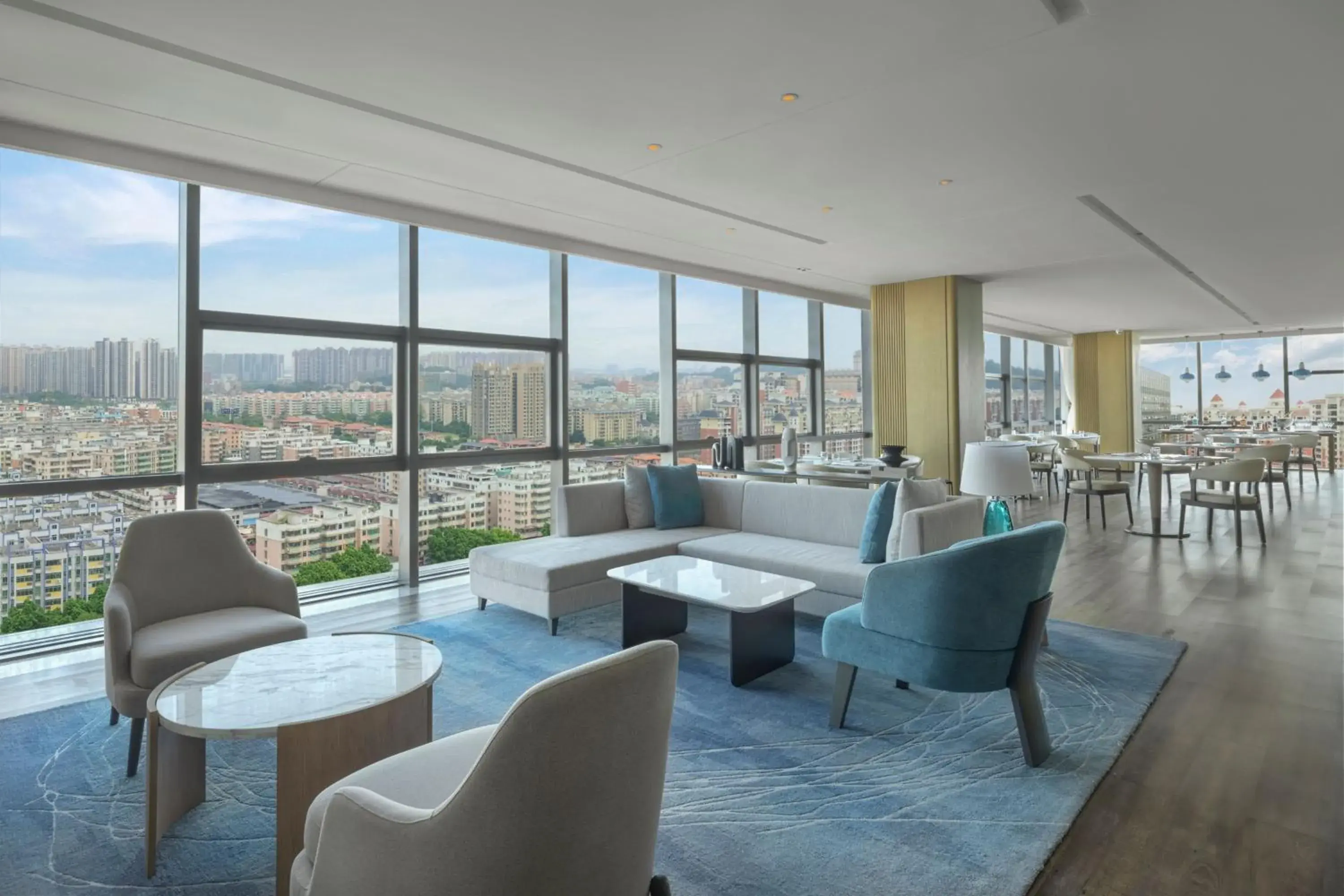 Lounge or bar, Seating Area in Courtyard by Marriott Foshan Gaoming