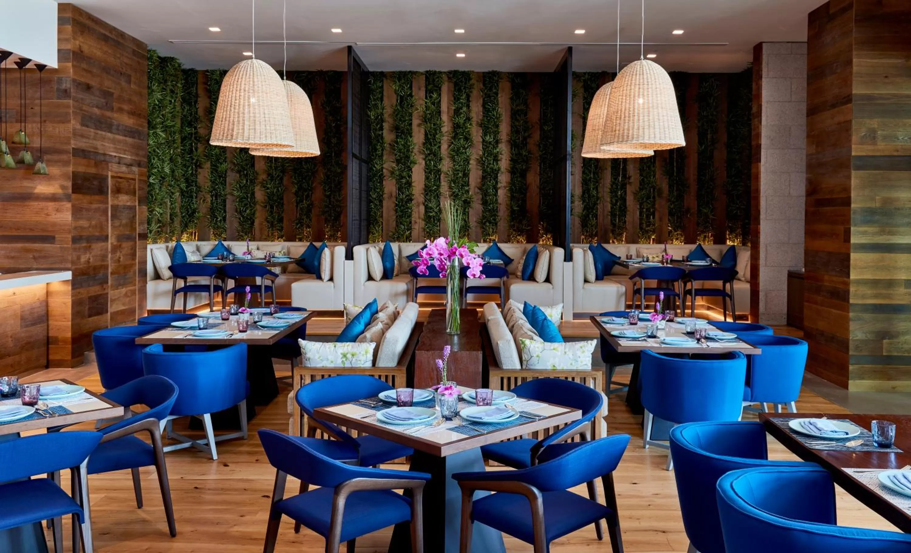 Restaurant/Places to Eat in InterContinental Doha Beach & Spa, an IHG Hotel