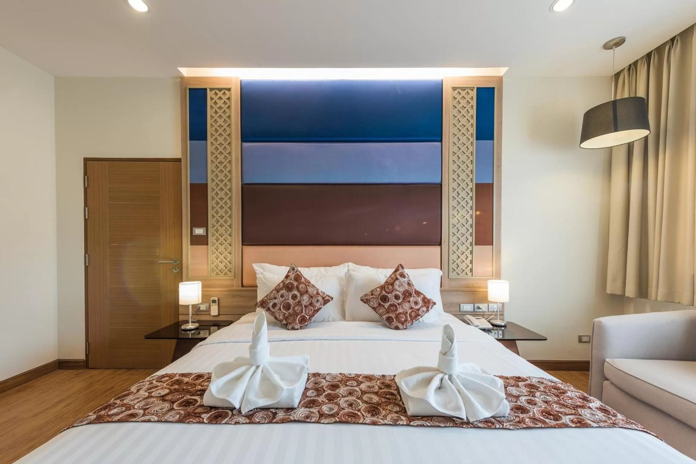 Bedroom, Bed in S17 Nimman