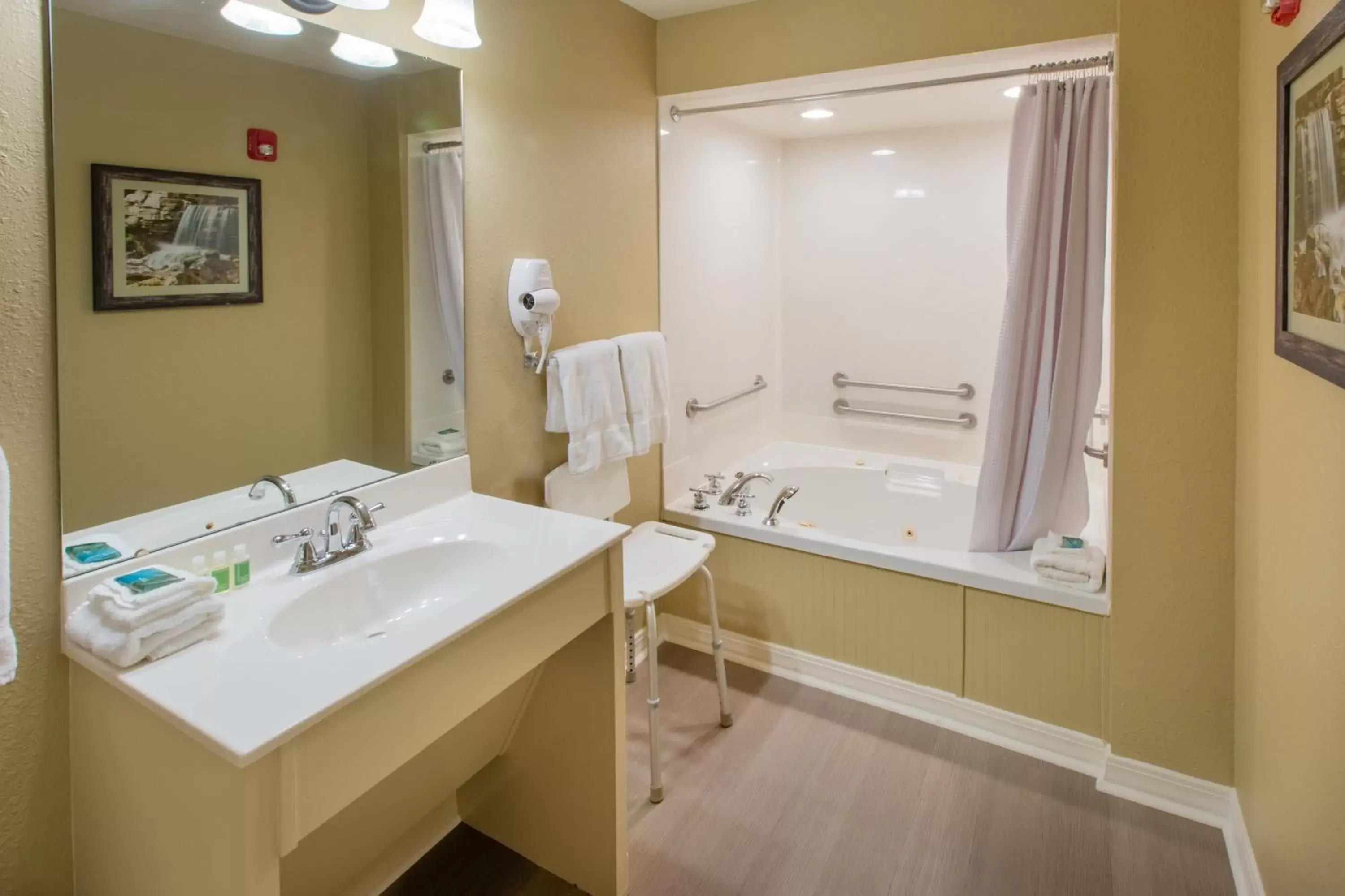 Bathroom in Holiday Inn Club Vacations Timber Creek Resort at De Soto