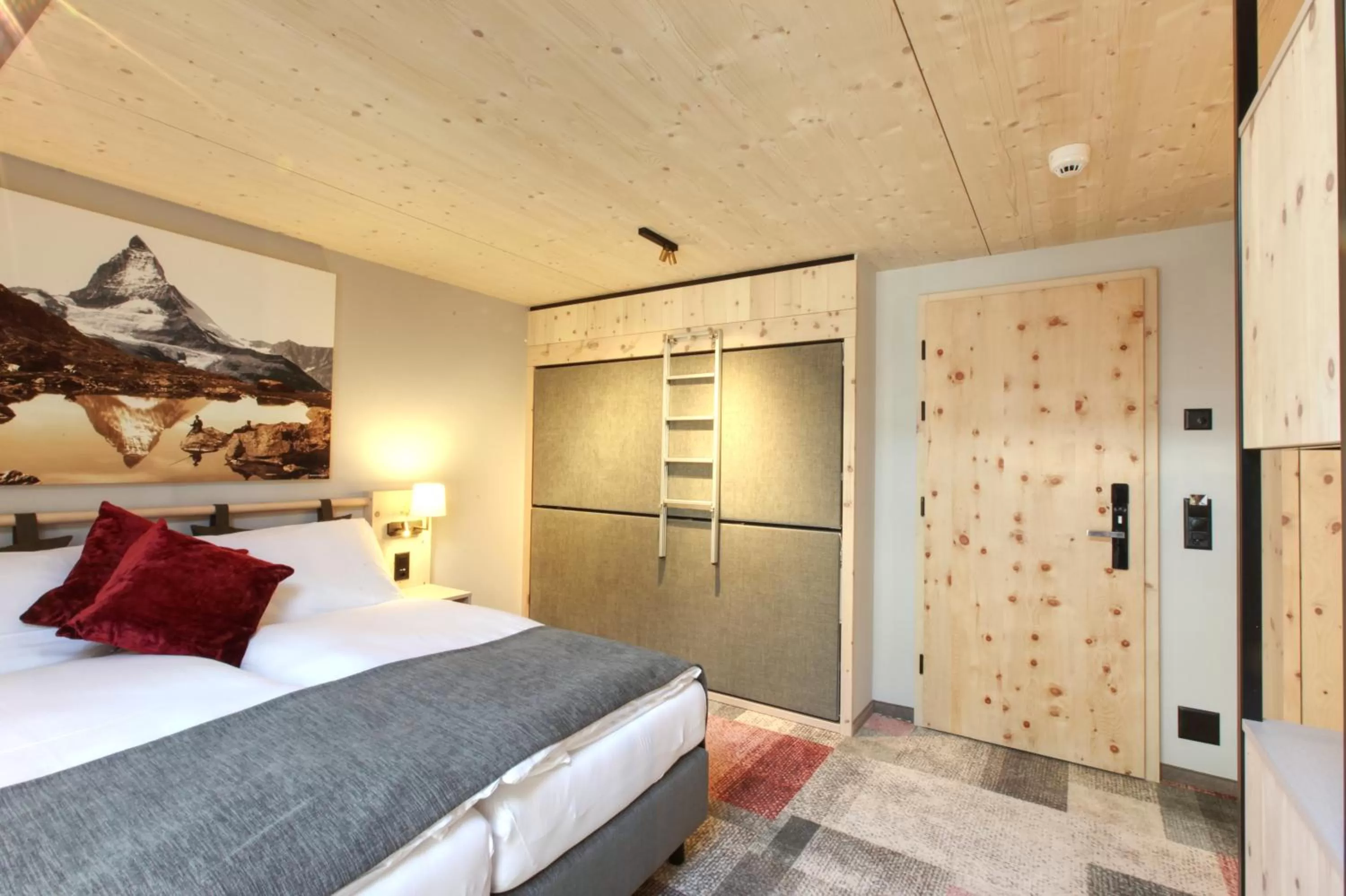 bunk bed, Bed in Hotel Derby