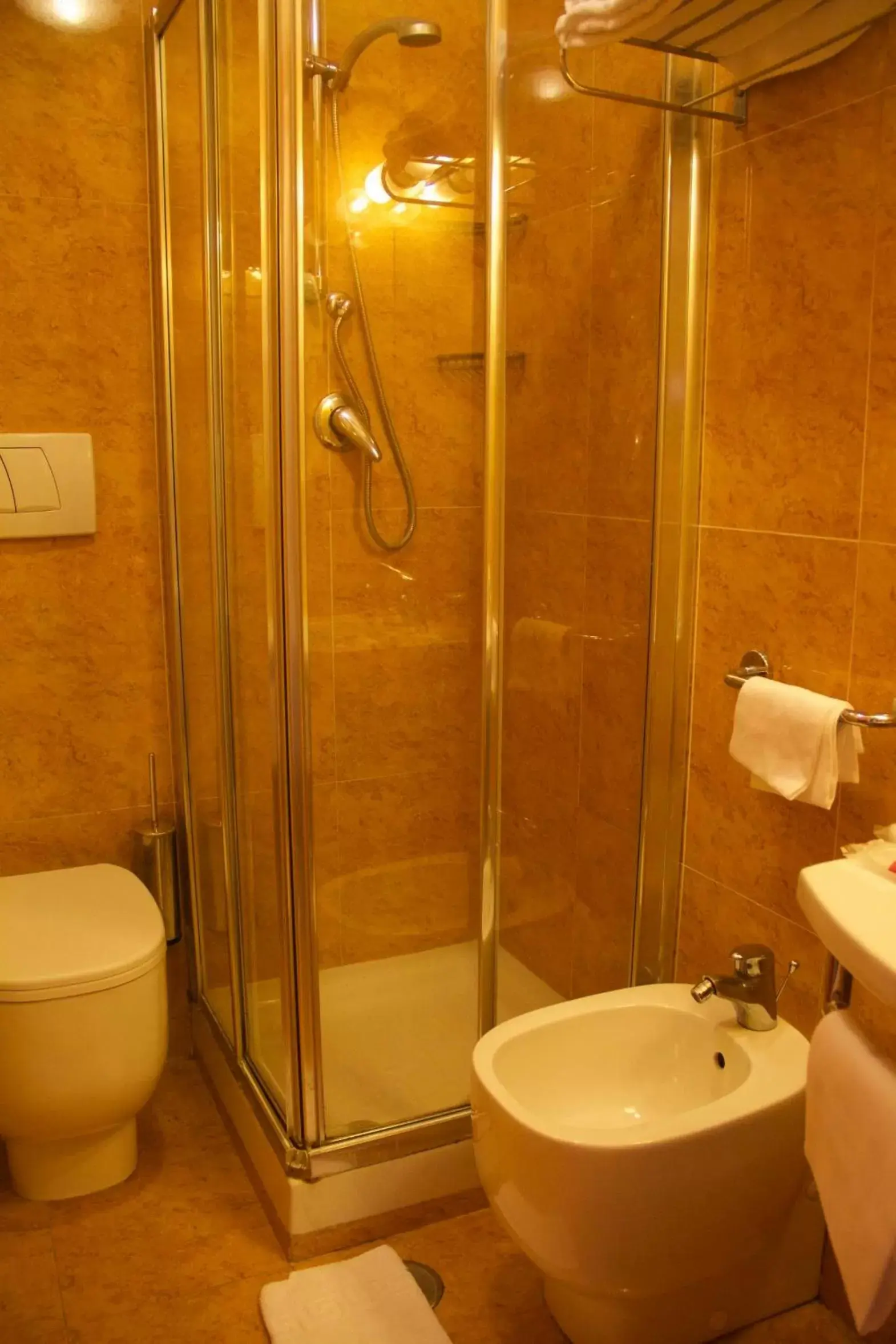 Bathroom in Hotel Novecento