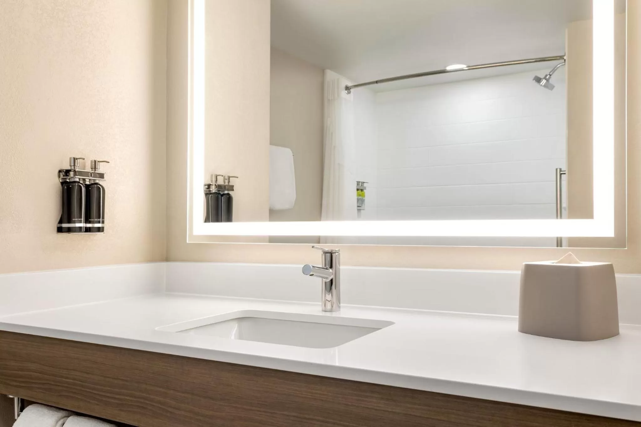 Bathroom in Holiday Inn Express Hotel & Suites Fort Pierce West by IHG