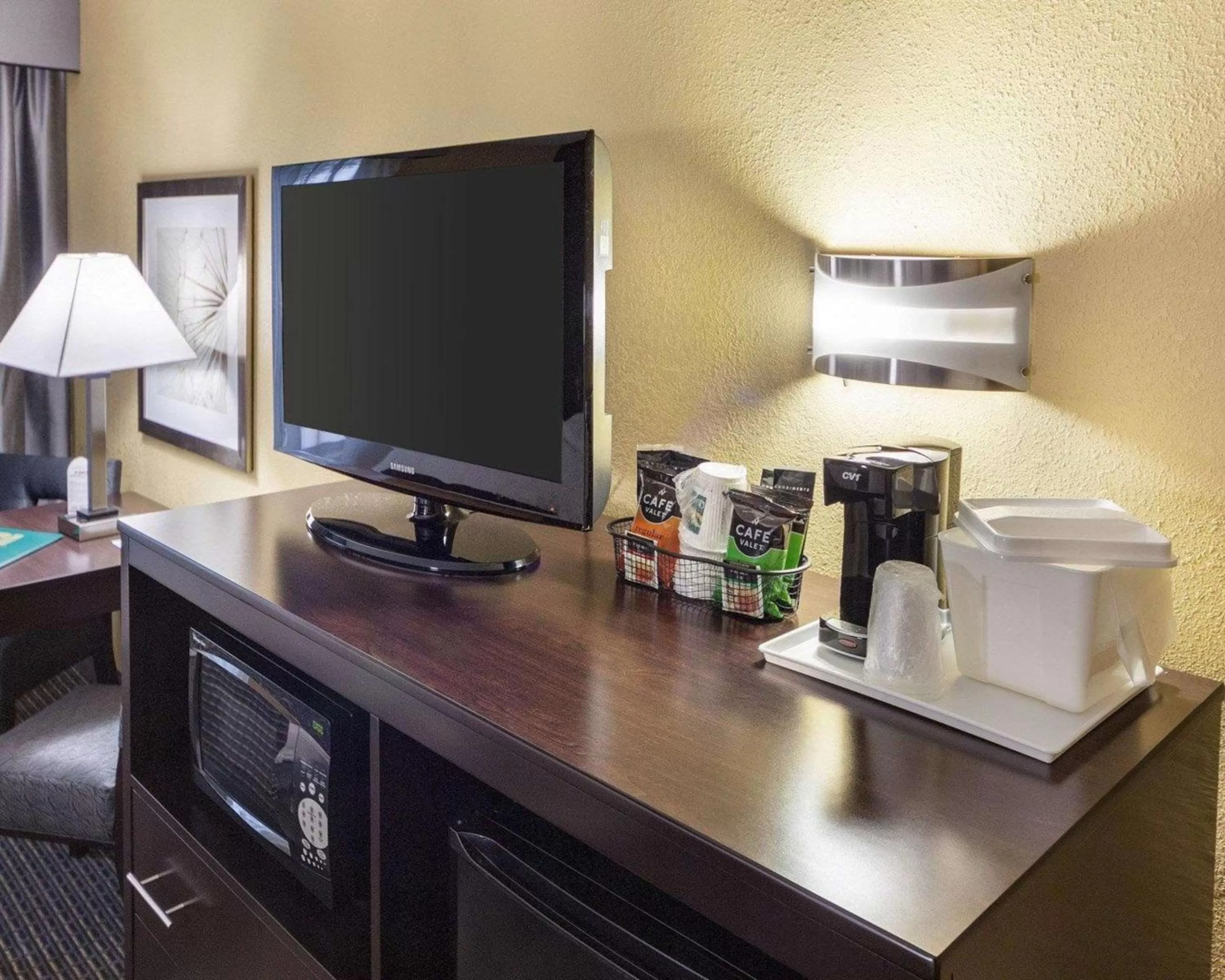 Bedroom in Quality Inn Montpelier