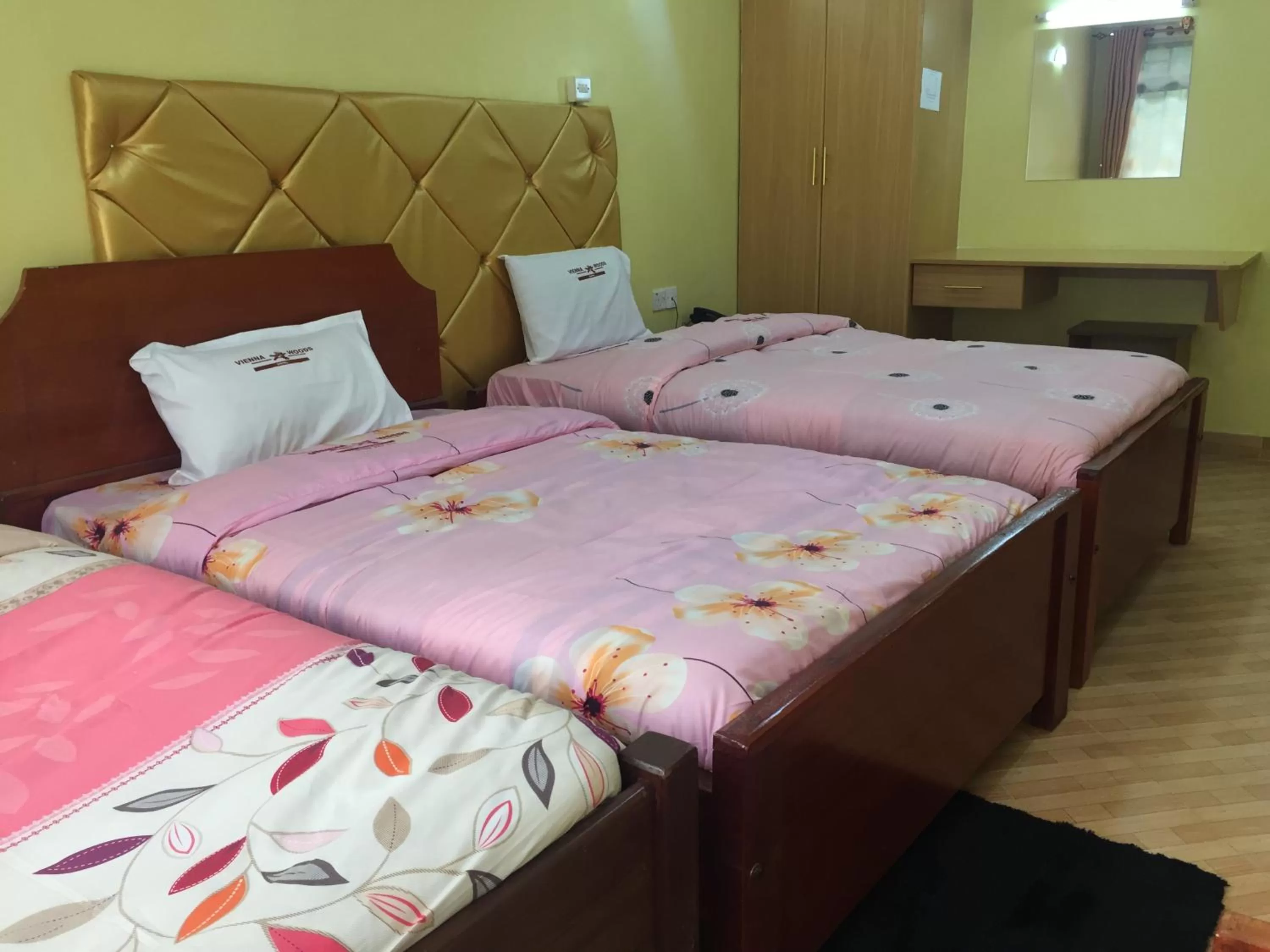 Bed in Vienna Woods Hotel Nakuru