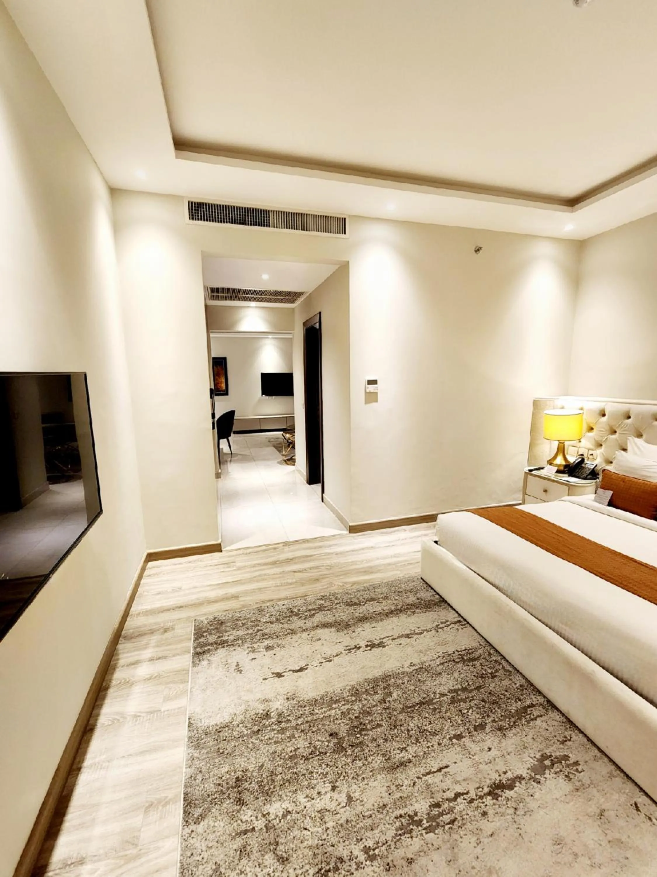 Photo of the whole room, Bed in Best Western Premier Hotel Gulberg Lahore