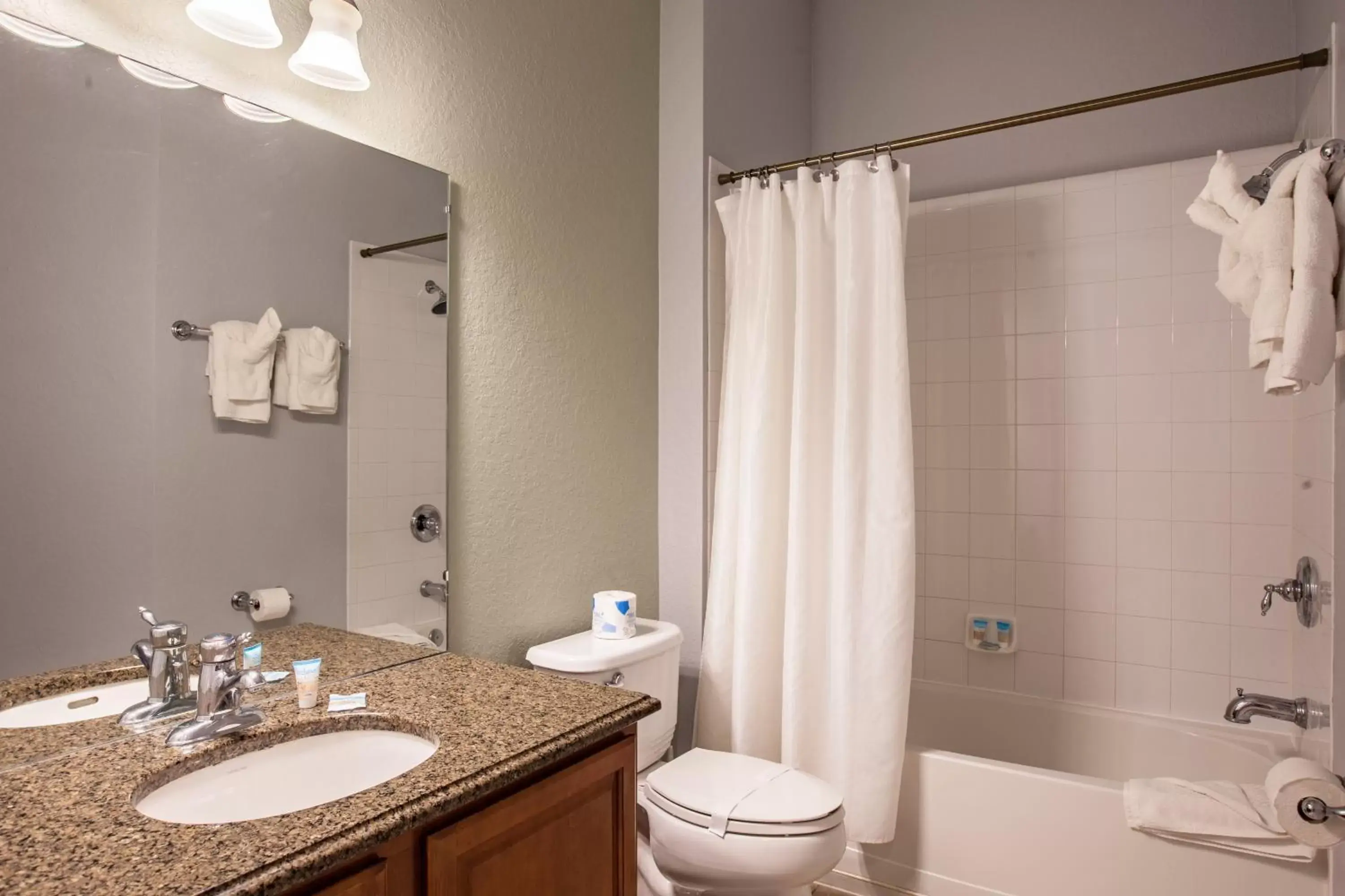 Shower, Bathroom in Vista Cay Resort by Millenium at Universal Blvd.