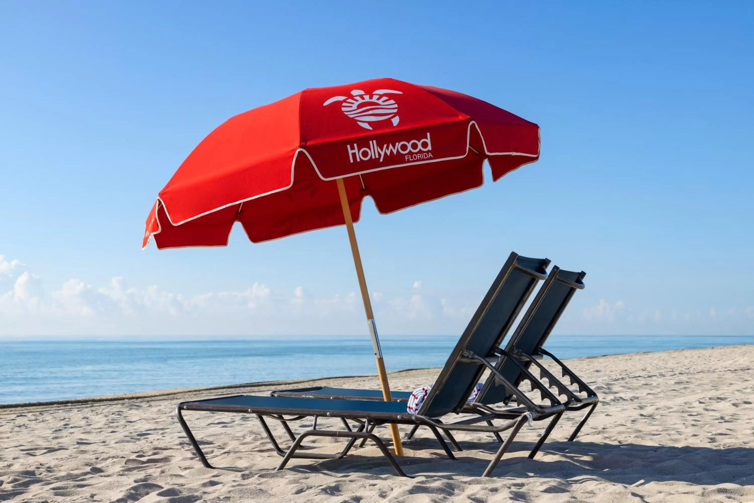 Day in Costa Hollywood Beach Resort - An All Suite Hotel