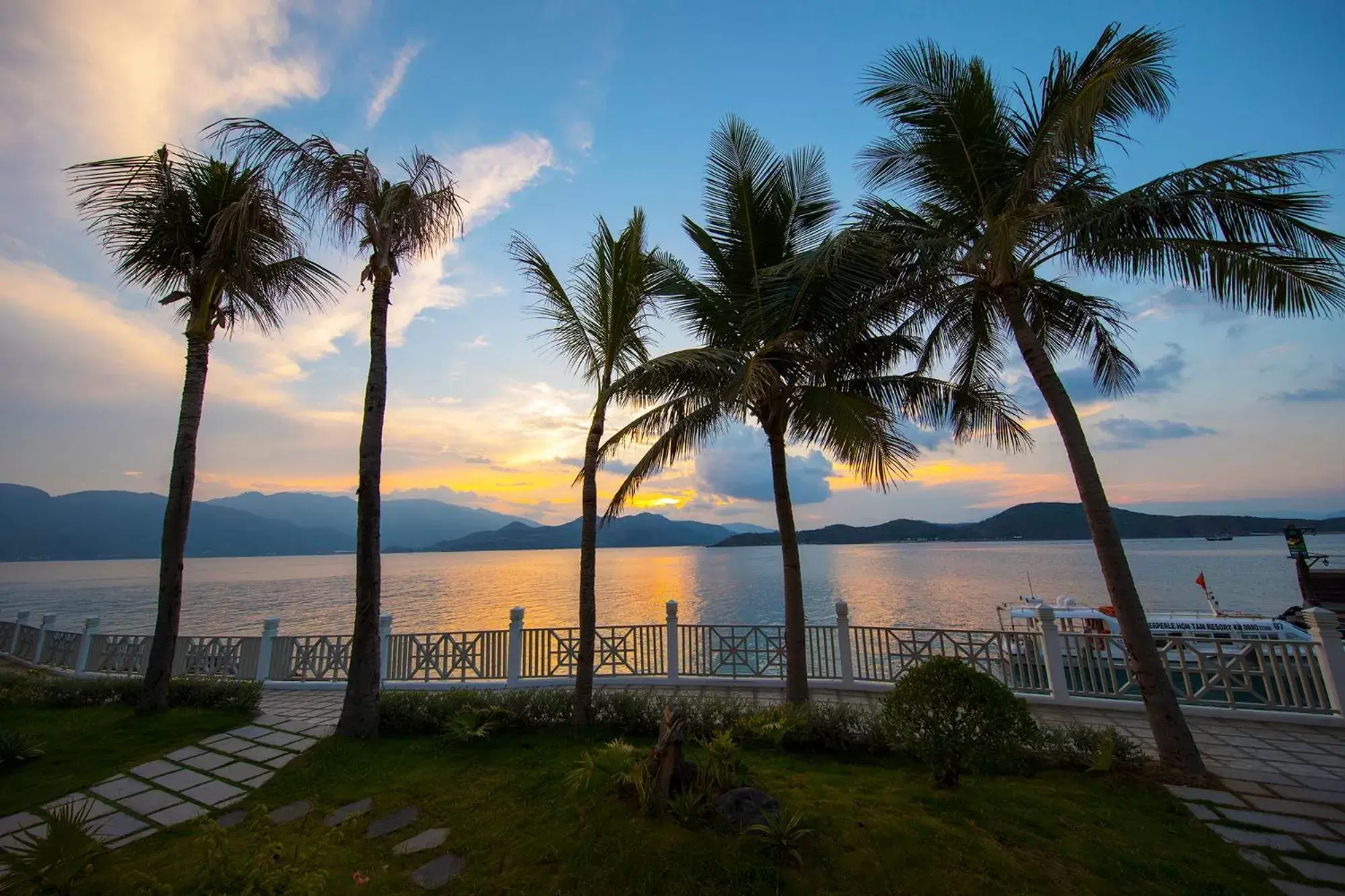 Sea view, Sunrise/Sunset in Hon Tam Resort