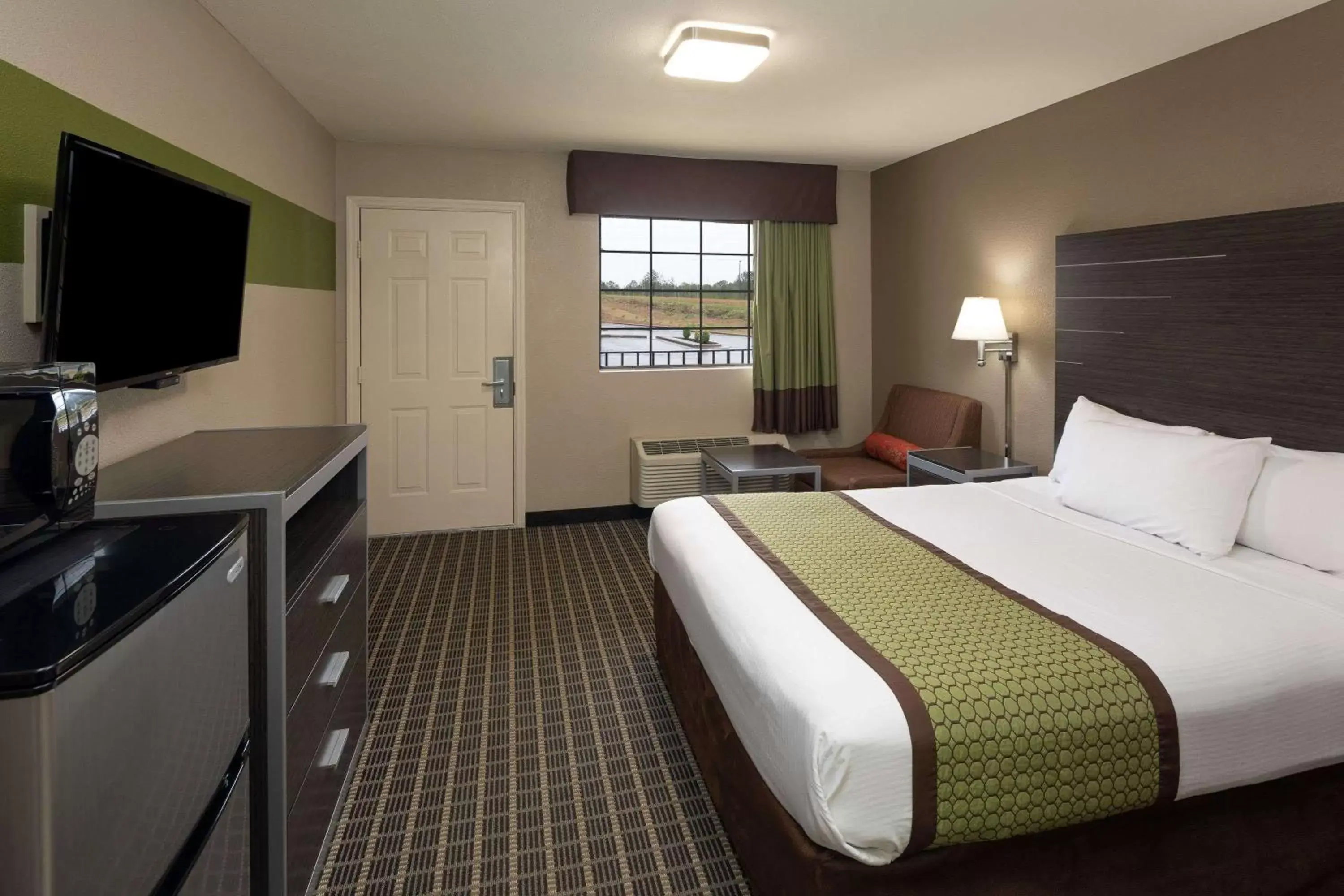 Photo of the whole room in Days Inn & Suites by Wyndham Athens
