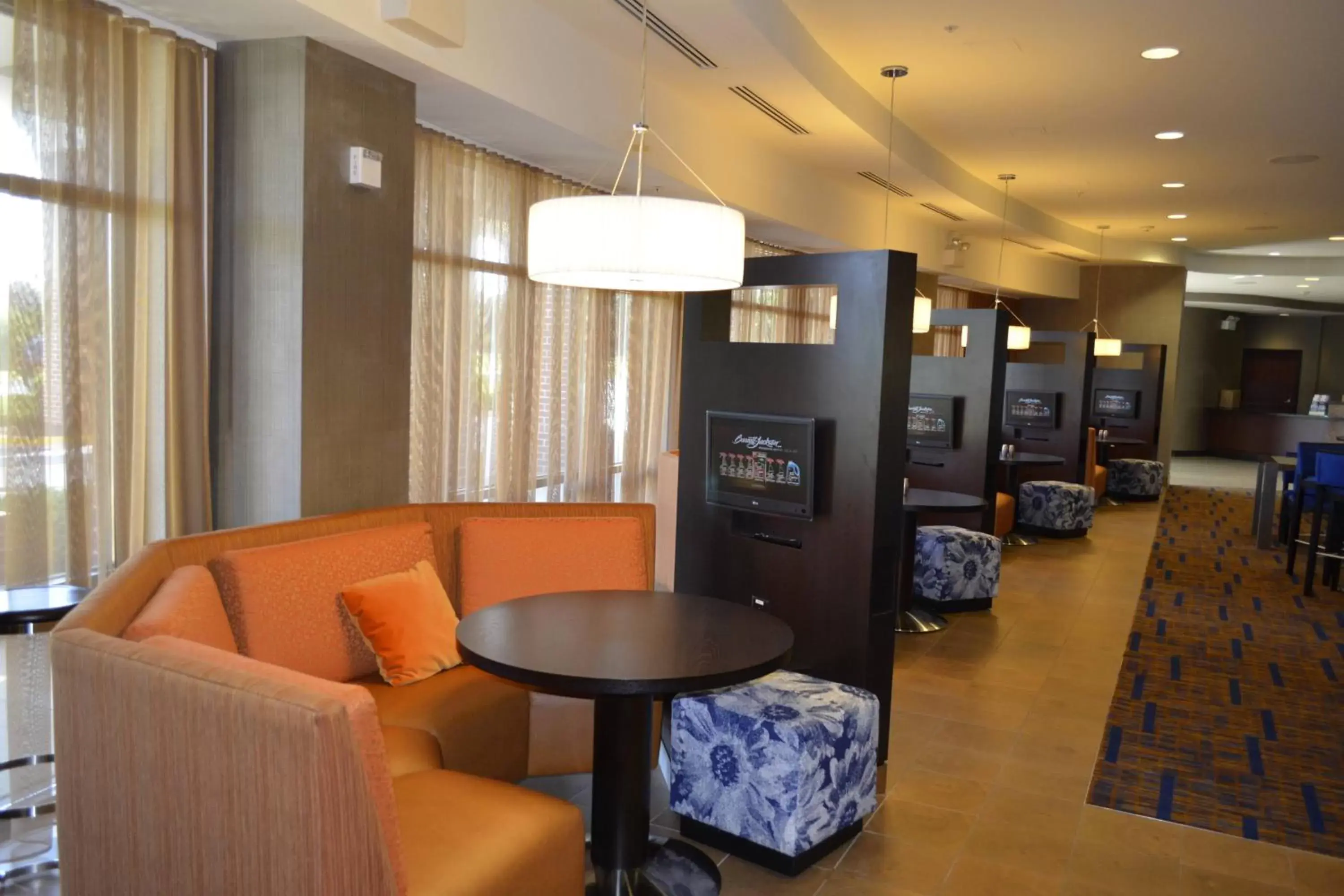 Other, Seating Area in Courtyard by Marriott Winchester Medical Center