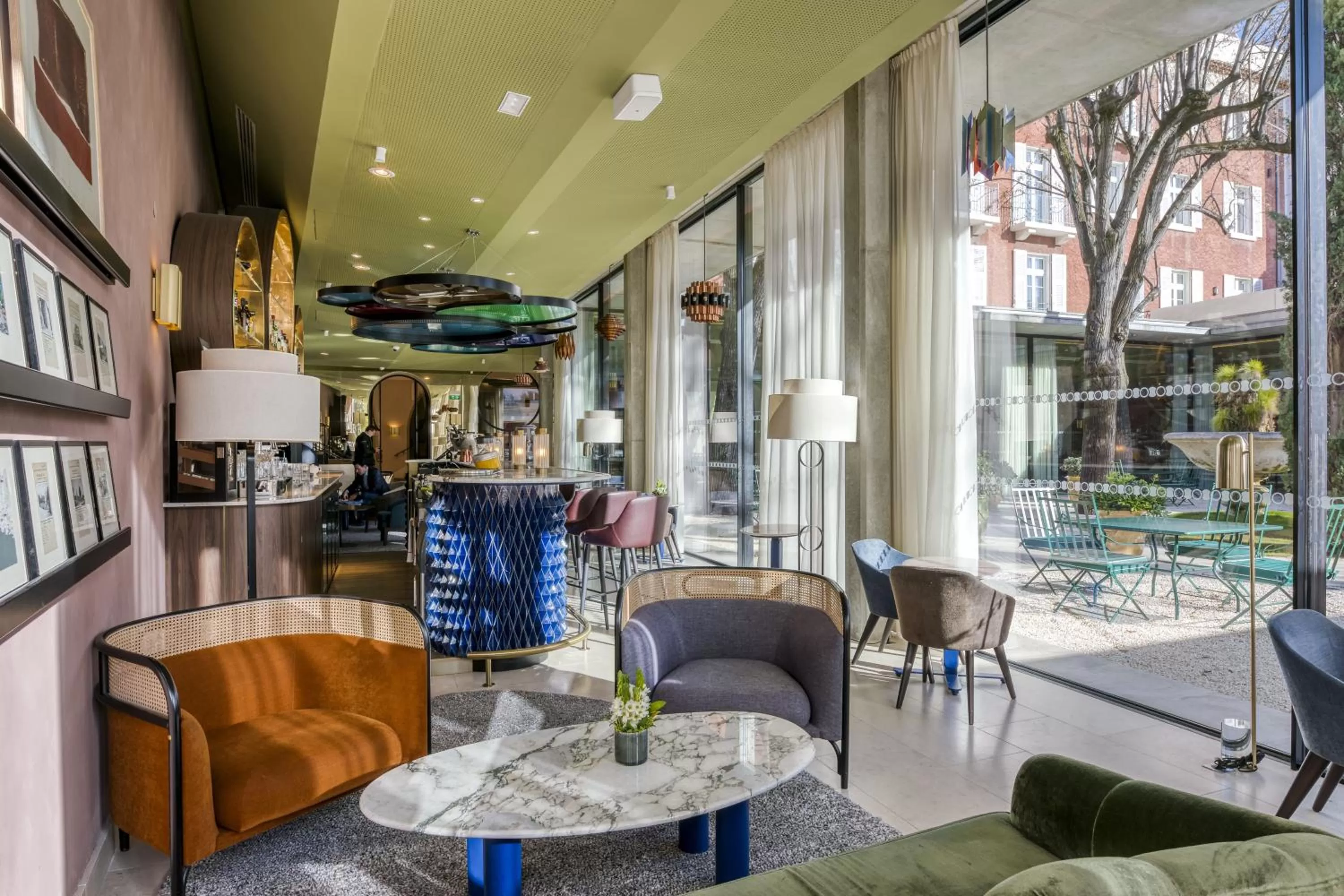 Lounge or bar in Maison Albar Hotels L’Imperator