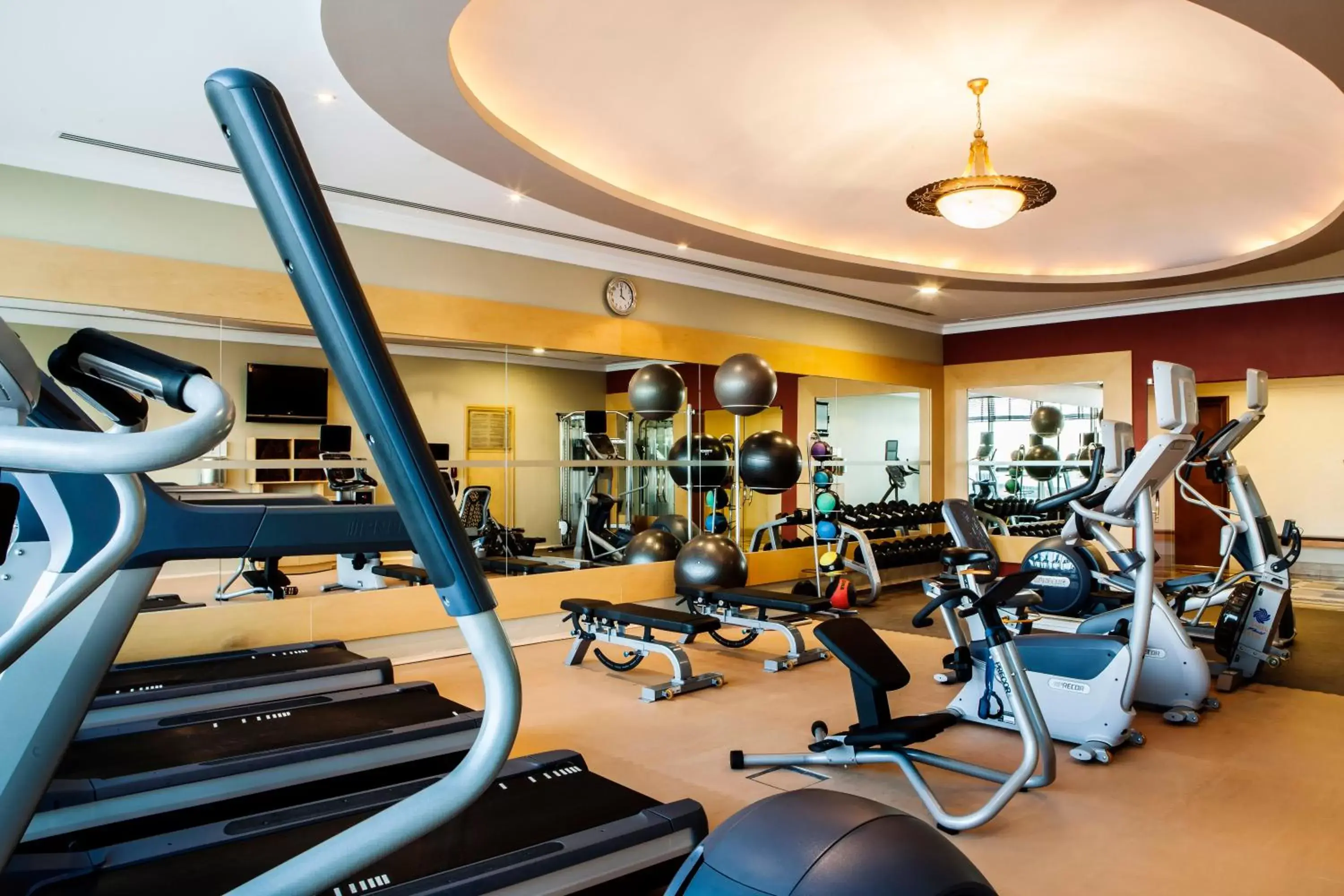 Fitness centre/facilities, Fitness Center/Facilities in Corniche Hotel Sharjah