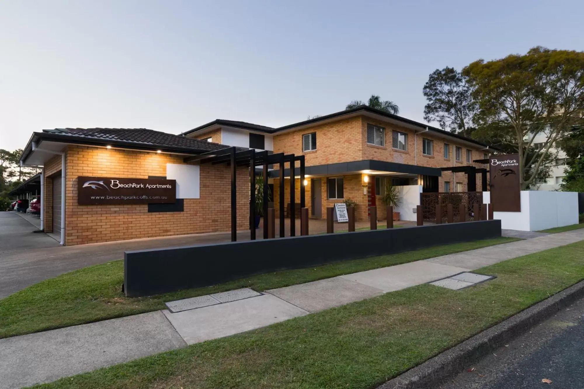 Facade/entrance, Property Building in Beachpark Apartments Coffs Harbour