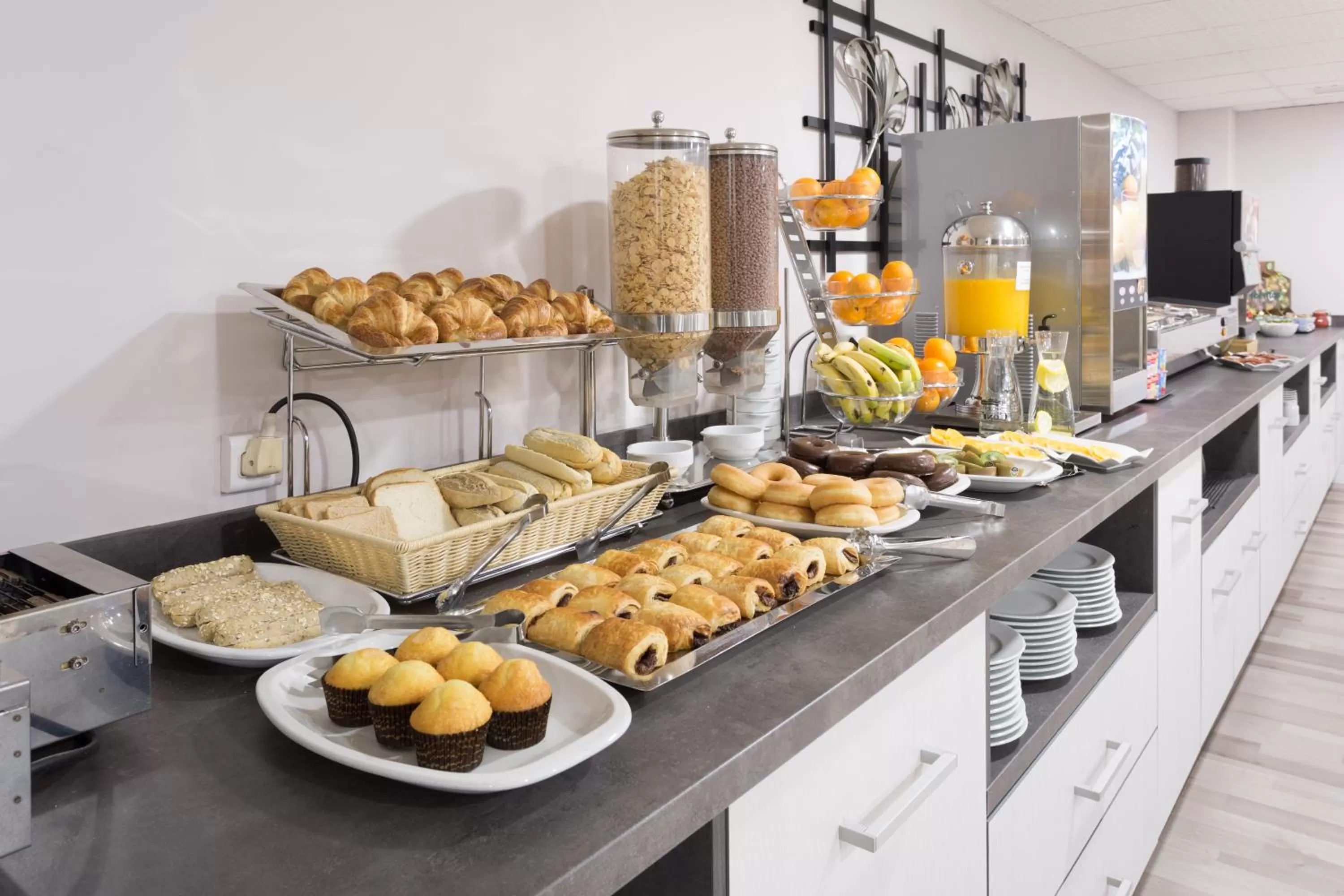 Restaurant/places to eat in Hotel Familia Conde