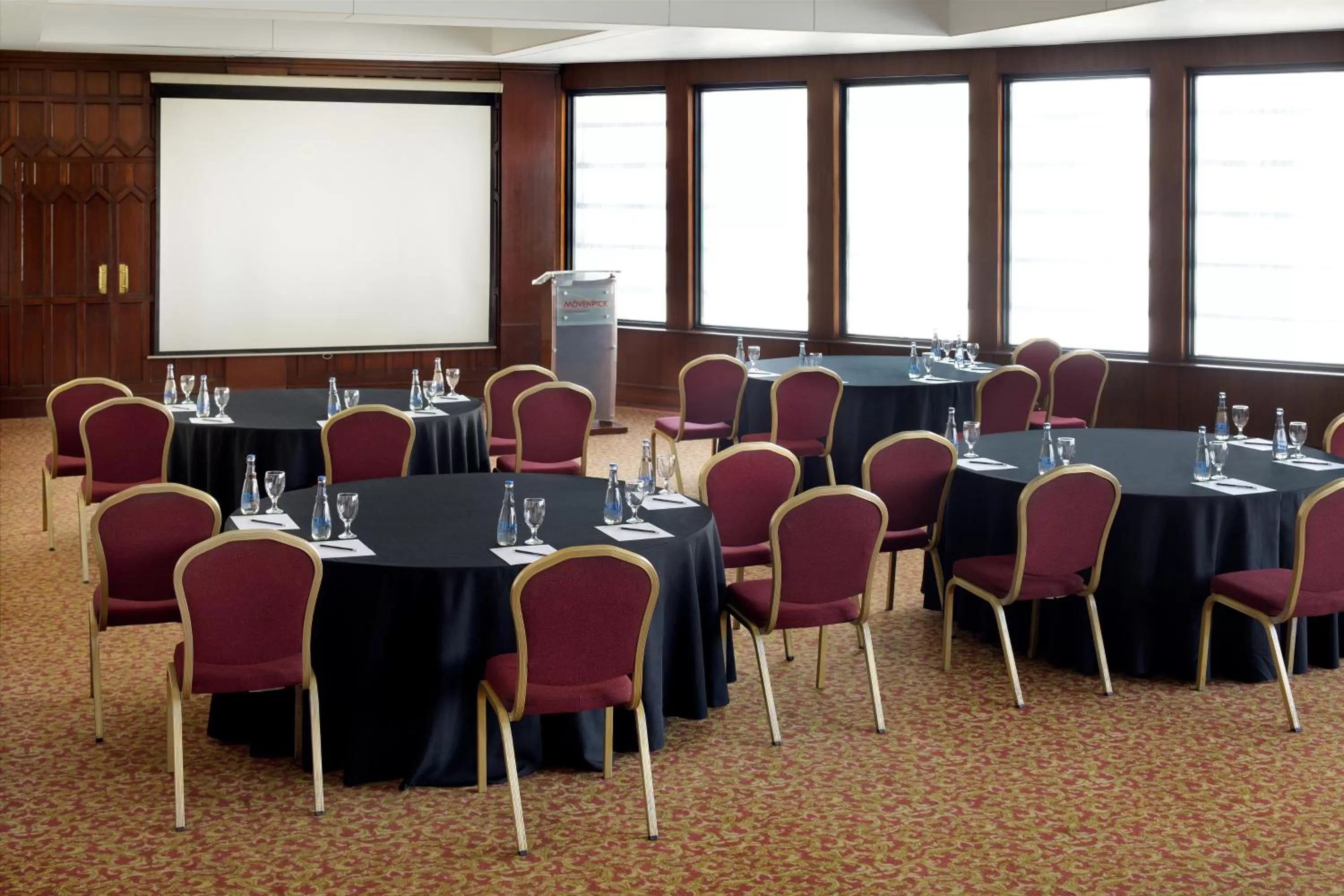 Banquet/Function facilities in Mövenpick Hotel Karachi