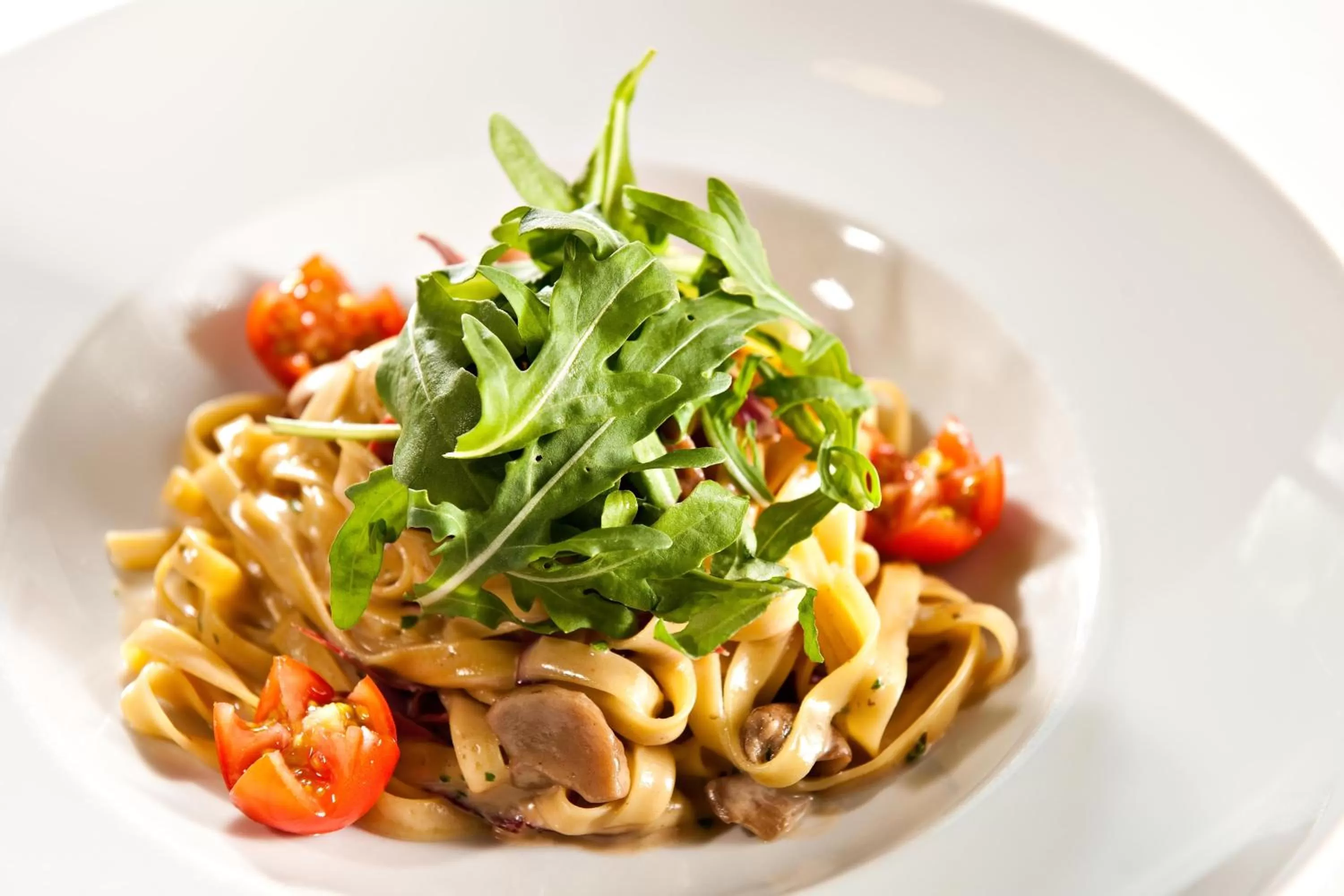 Food and drinks in Hotel Sonne St. Moritz 3* Superior