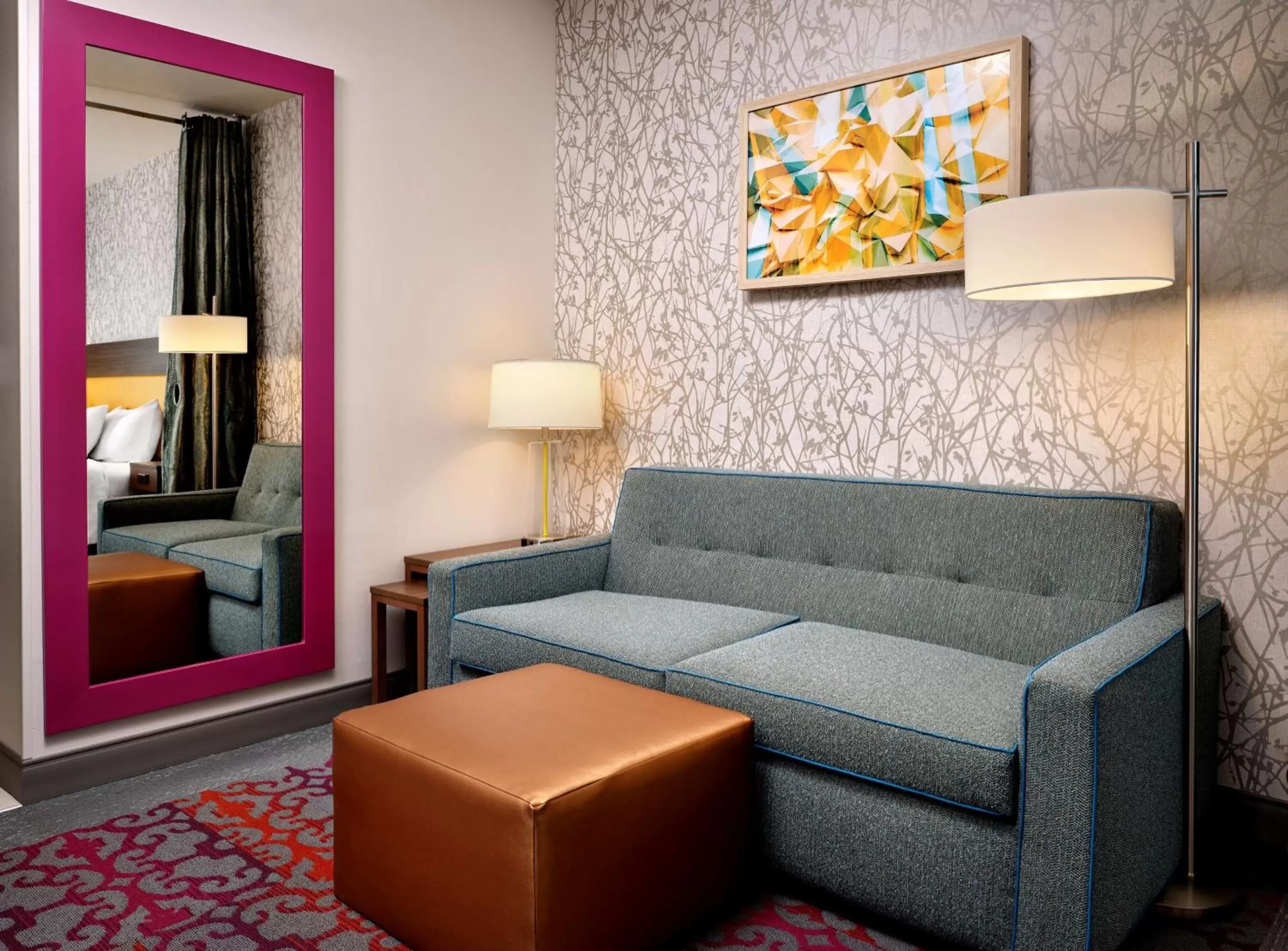 Living room, Seating Area in Home2 Suites By Hilton Fishers Indianapolis Northeast