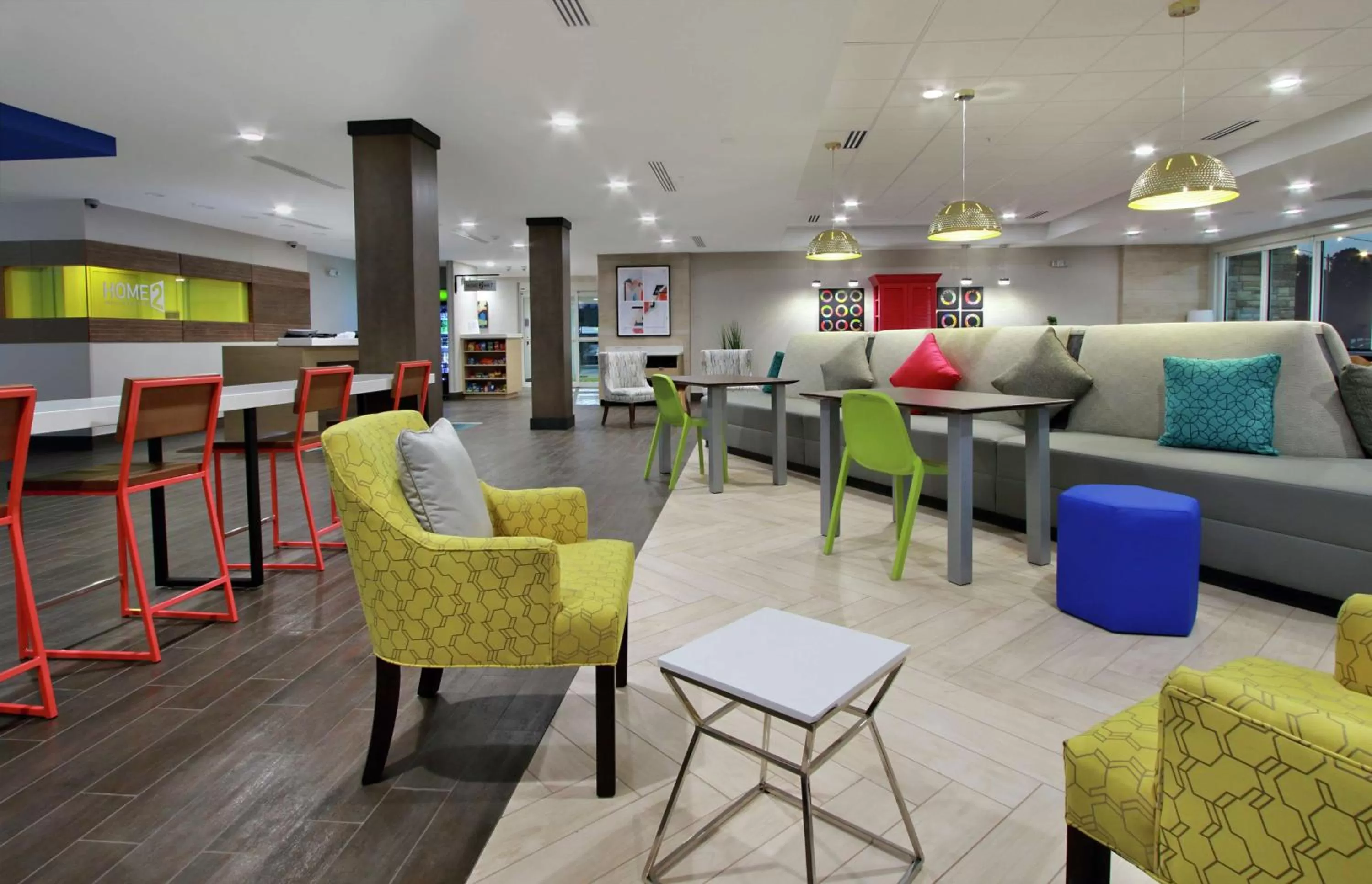 Lobby or reception in Home2 Suites by Hilton Mobile I-65 Government Boulevard