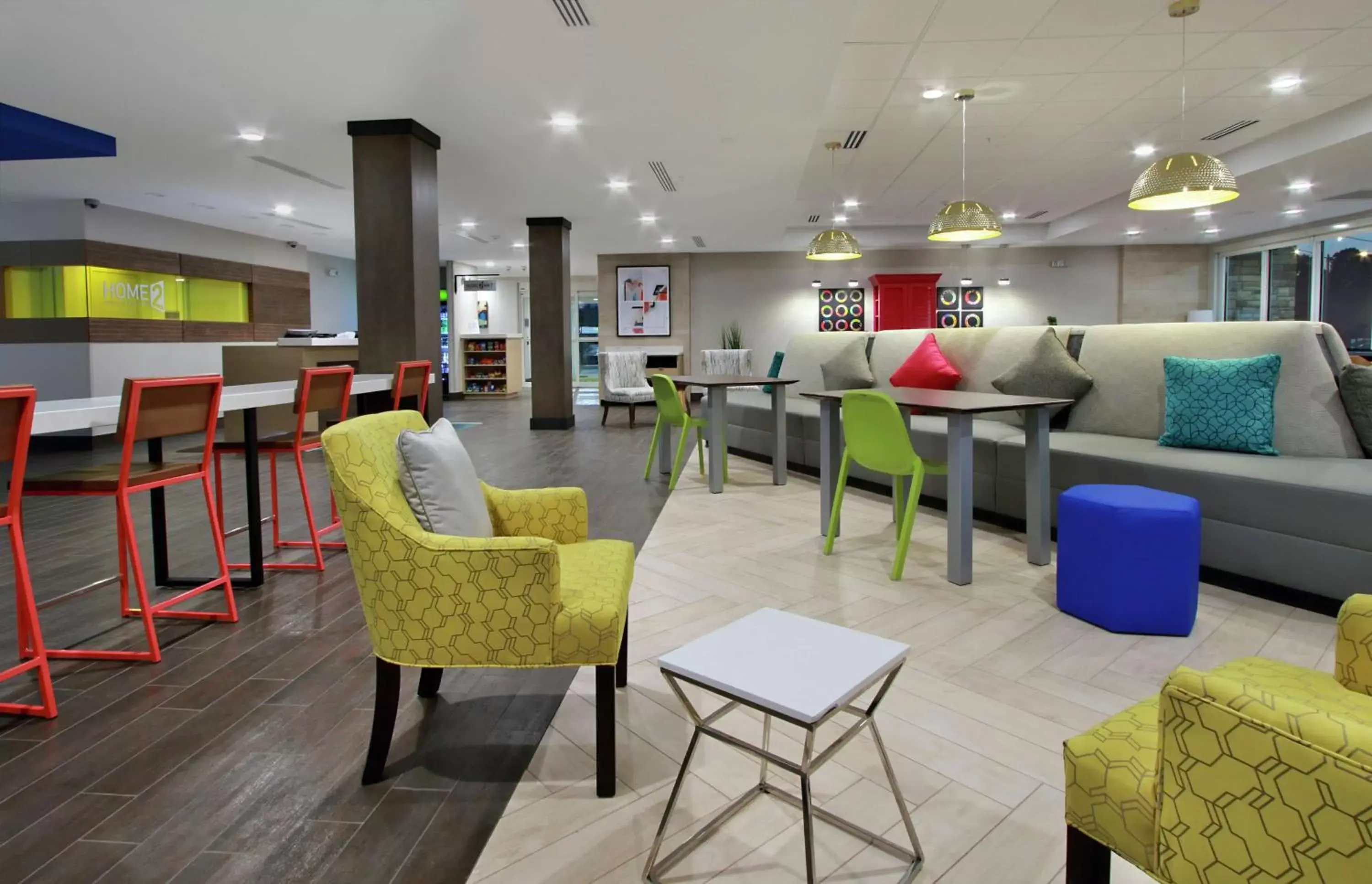Lobby or reception, Lounge/Bar in Home2 Suites by Hilton Mobile I-65 Government Boulevard