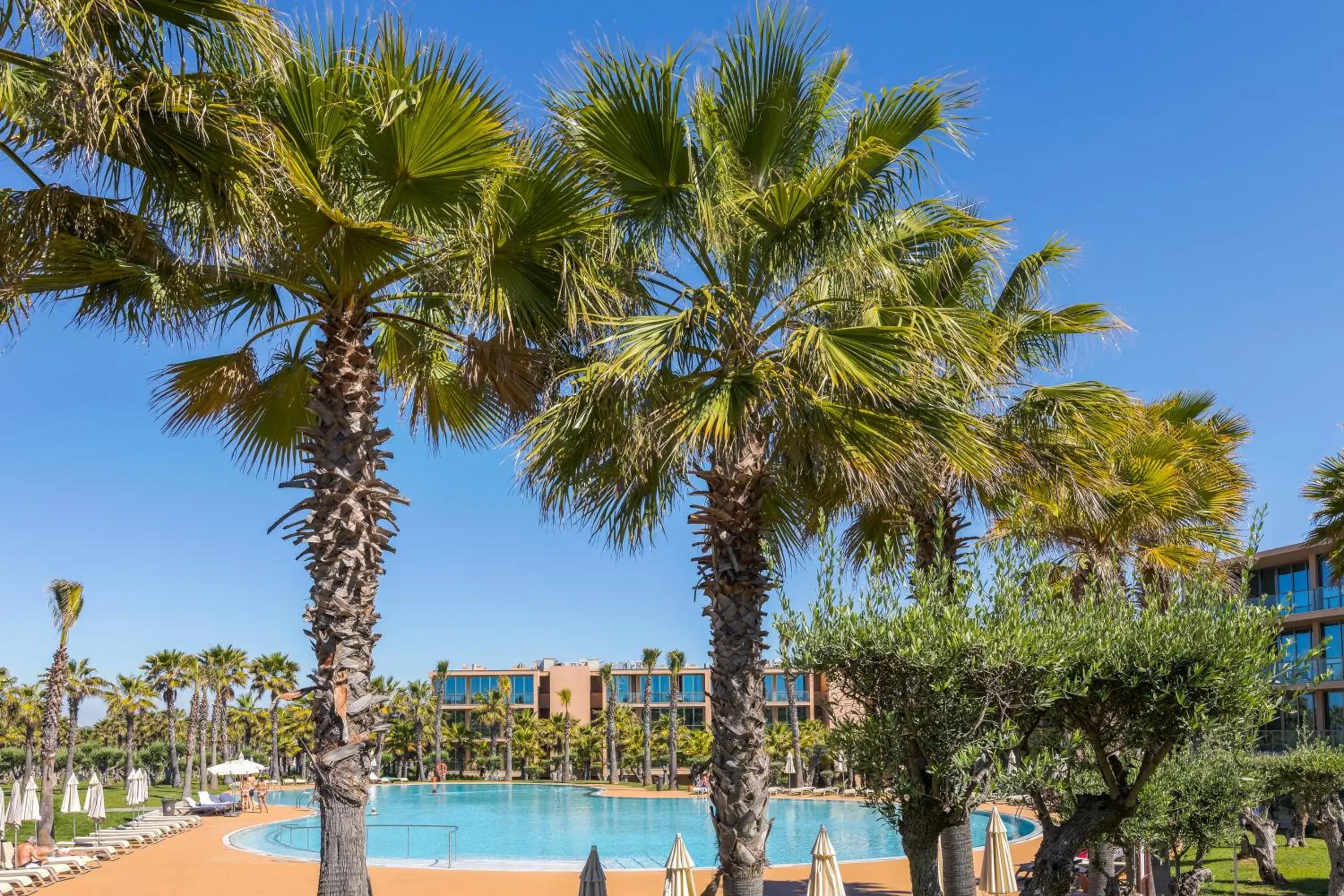 Swimming pool in NAU Salgados Dunas Suites