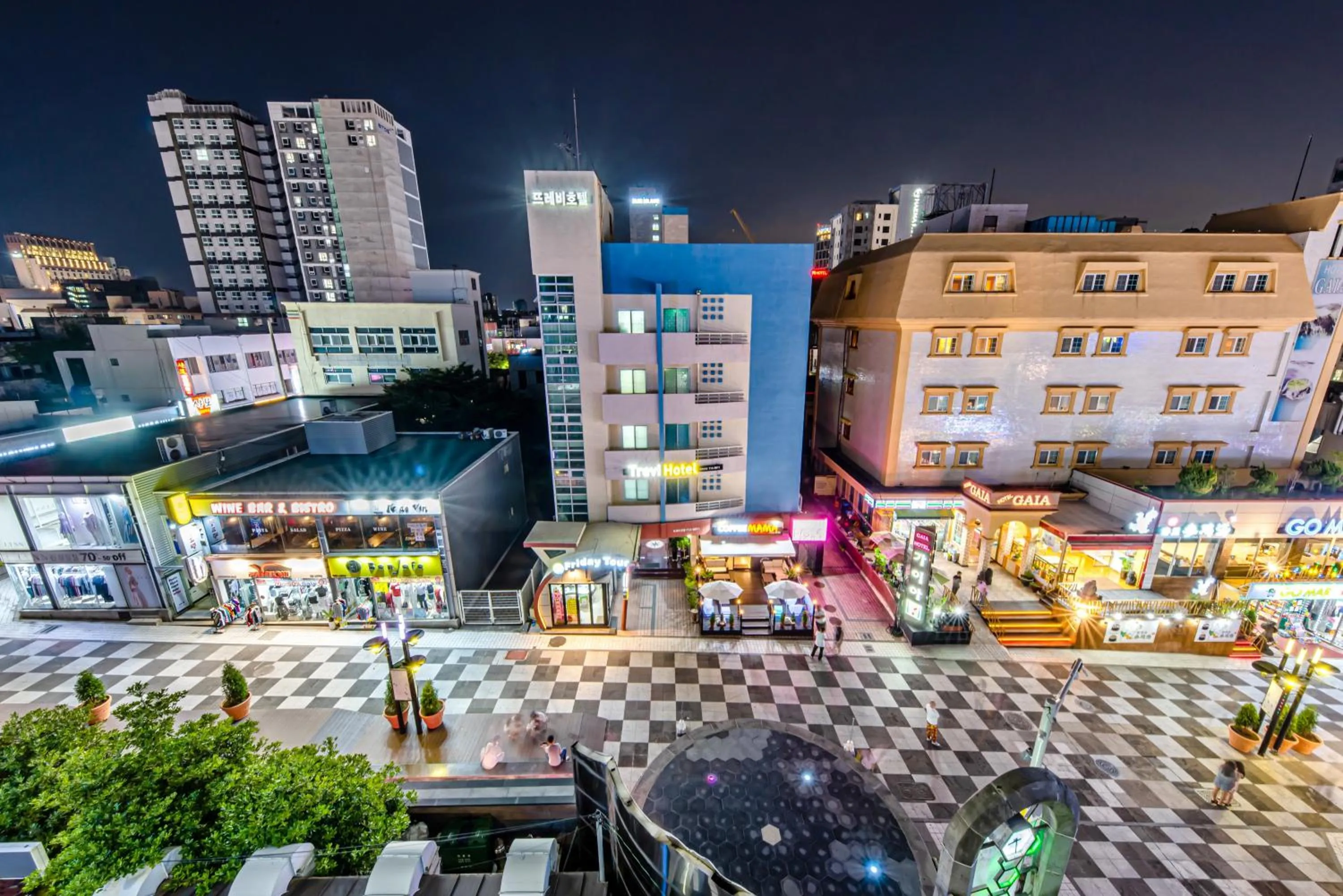 Property building in Trevi Hotel