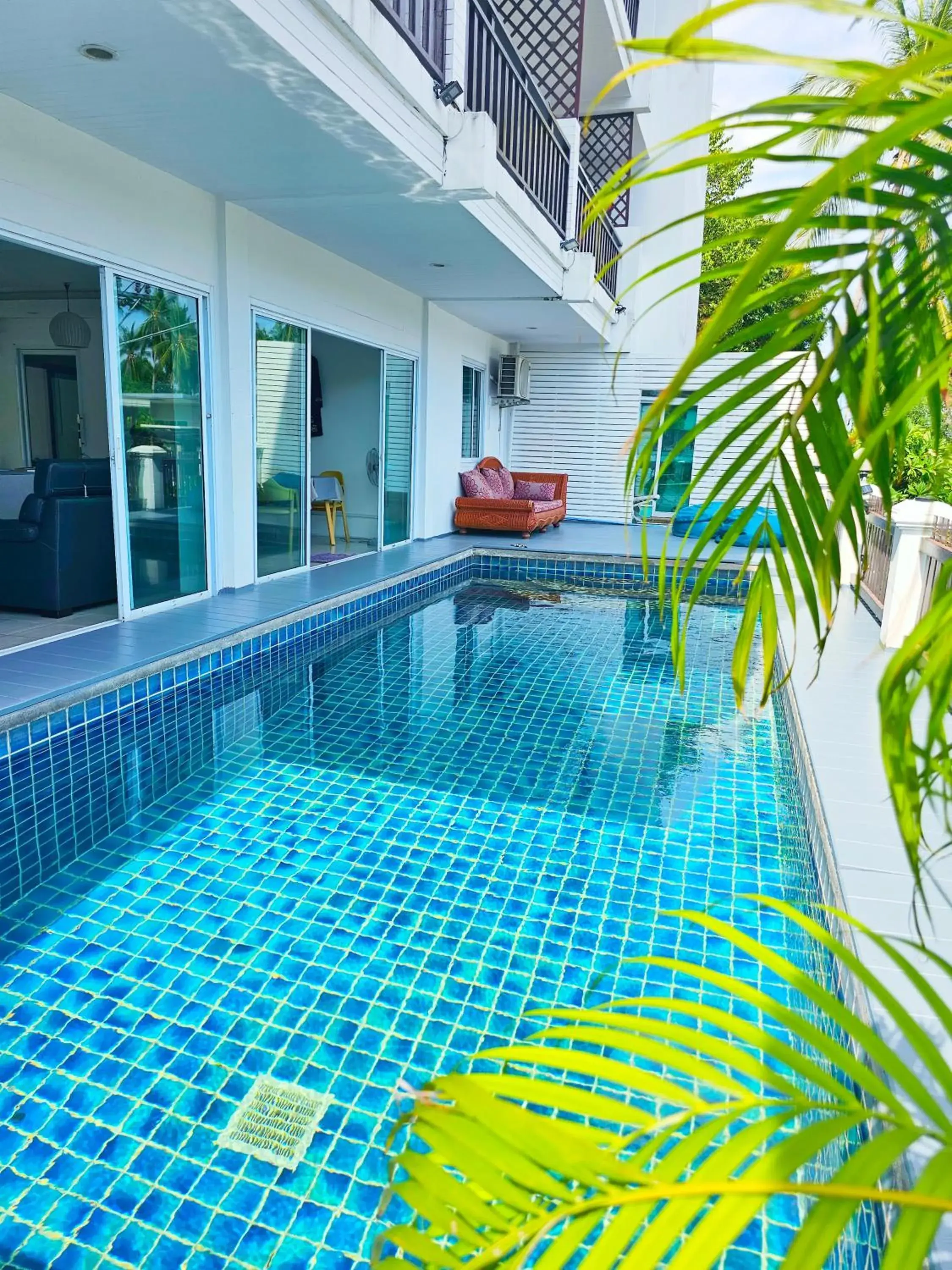 Swimming Pool in MM Hill Koh Samui Hotel - SHA Certified