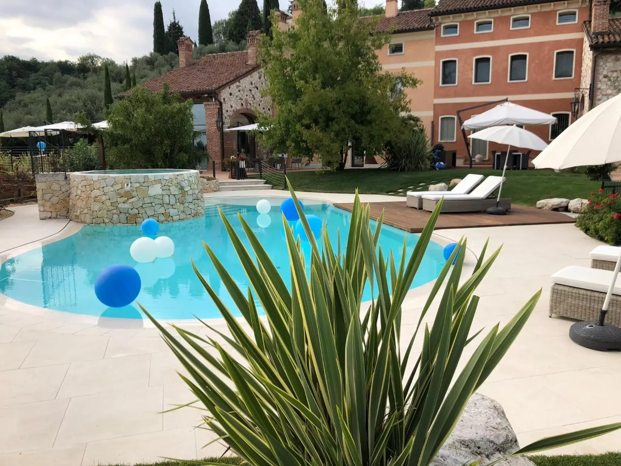 Swimming Pool in Borghetto San Biagio Relais Agriturismo