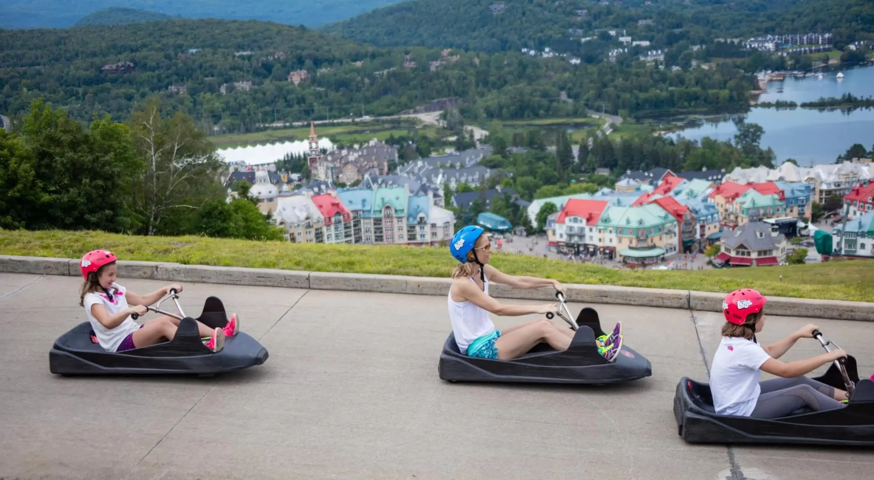 Area and facilities in Holiday Inn Express & Suites Tremblant, an IHG Hotel