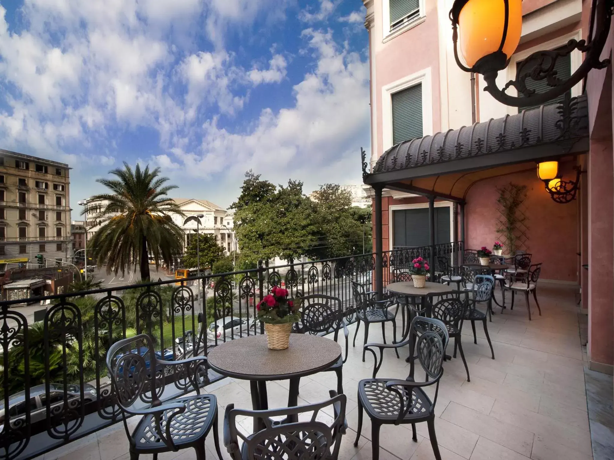 Restaurant/places to eat in Hotel Continental Genova Restaurant/places to eat in Hotel Continental Genova