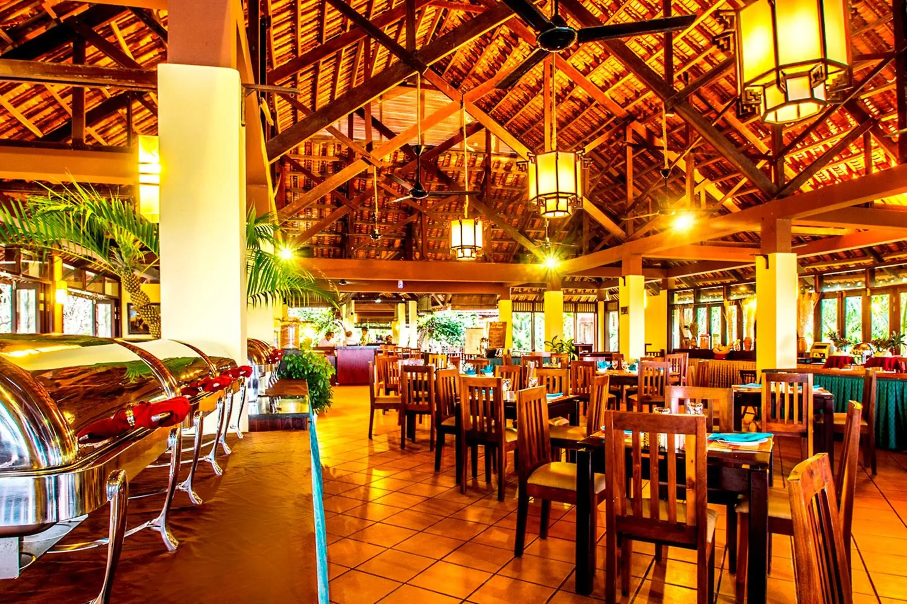 Restaurant/Places to Eat in Romana Resort & Spa