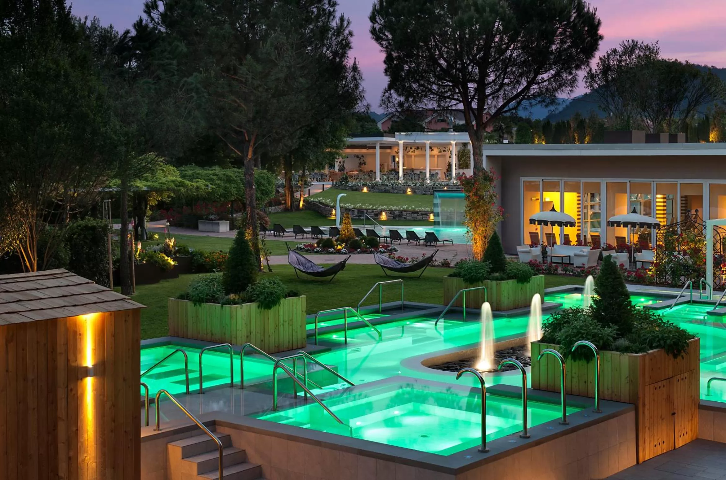 Swimming pool in Hotel Mioni Pezzato