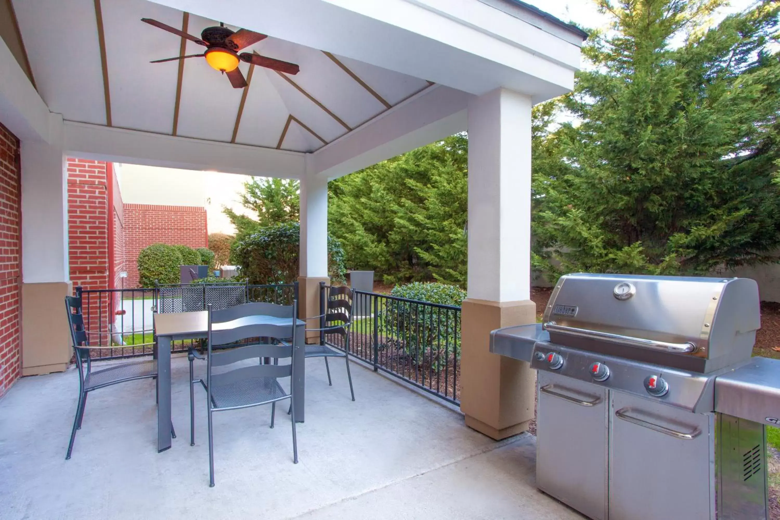 Other, BBQ Facilities in Candlewood Suites Virginia Beach Town Center, an IHG Hotel
