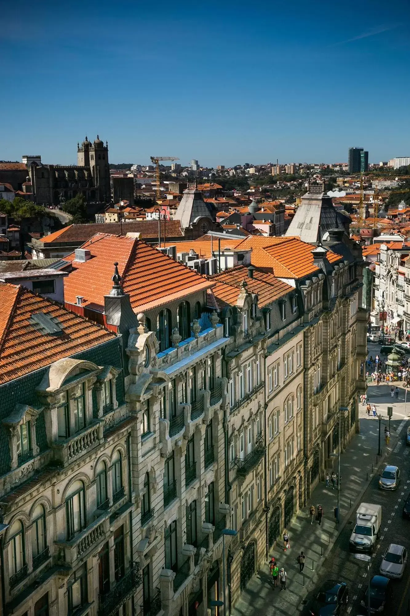 Street view in Pestana Porto - A Brasileira, City Center & Heritage Building